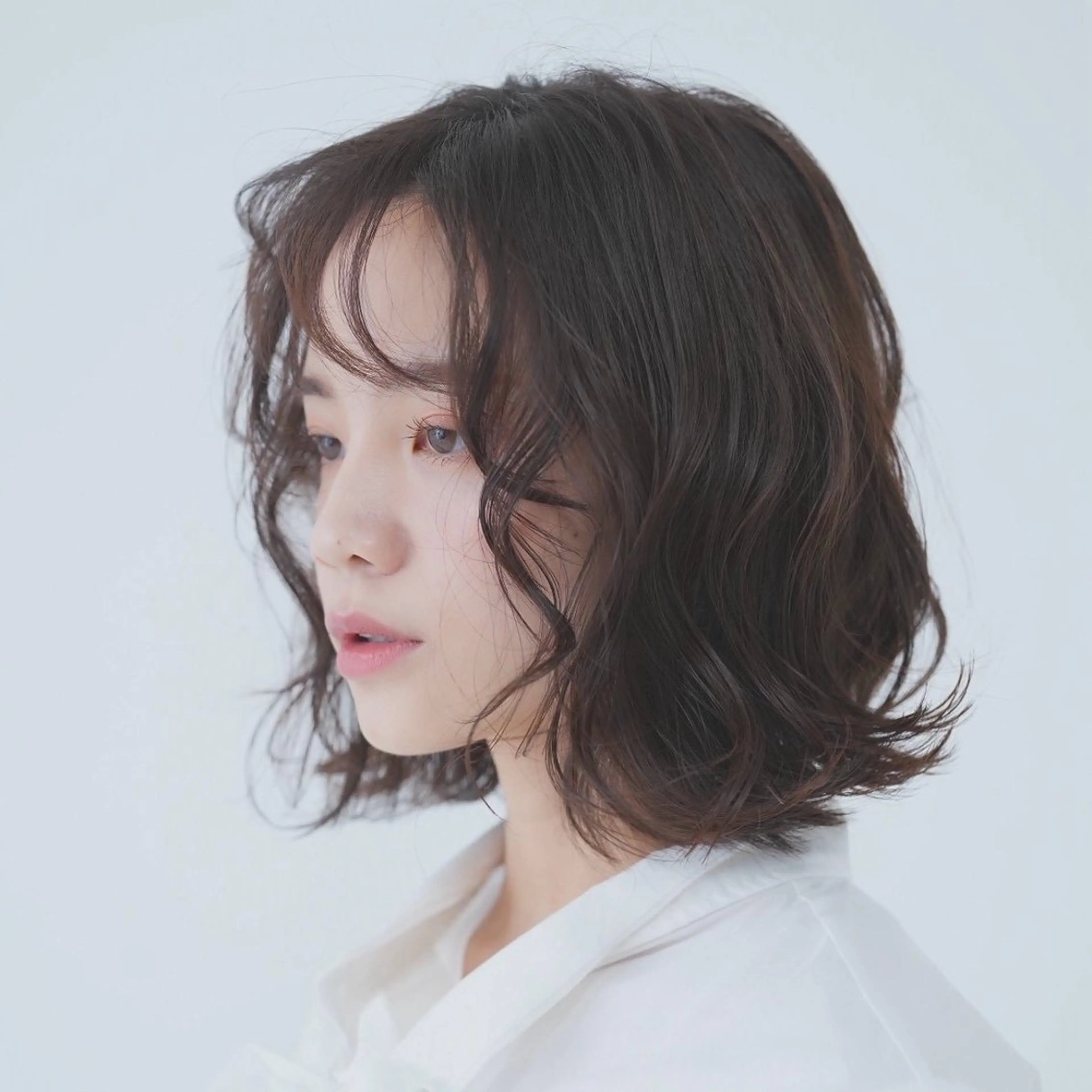 ミディアム カラー ヘアアレンジ ヘアカラー 韓国×艶髪 さきのヘアスタイル