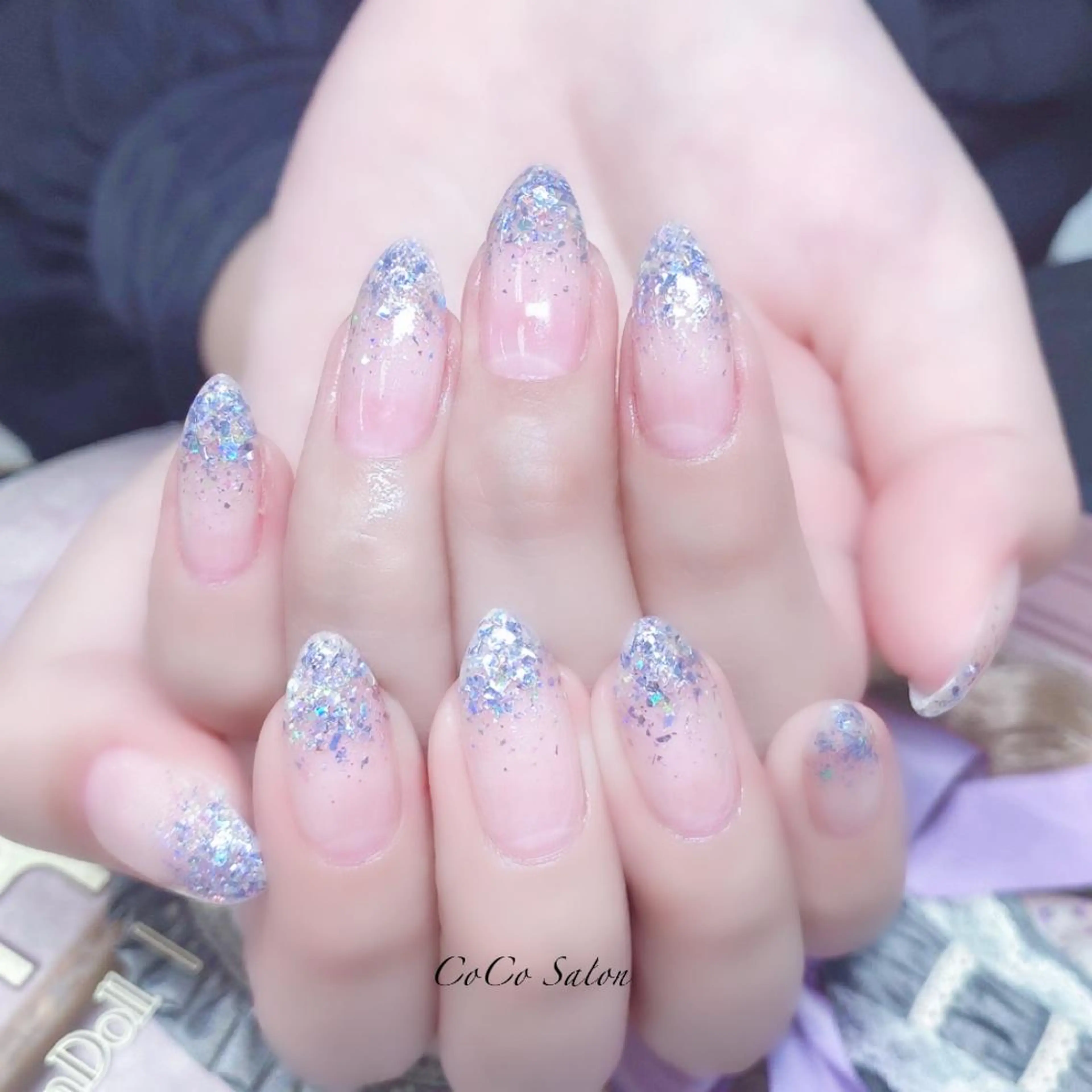 ネイル 長さ出し ジェルネイル グラデーション ホログラムネイル キラキラネイル CoCoSalon ネイル/まつ毛予約のネイルデザイン