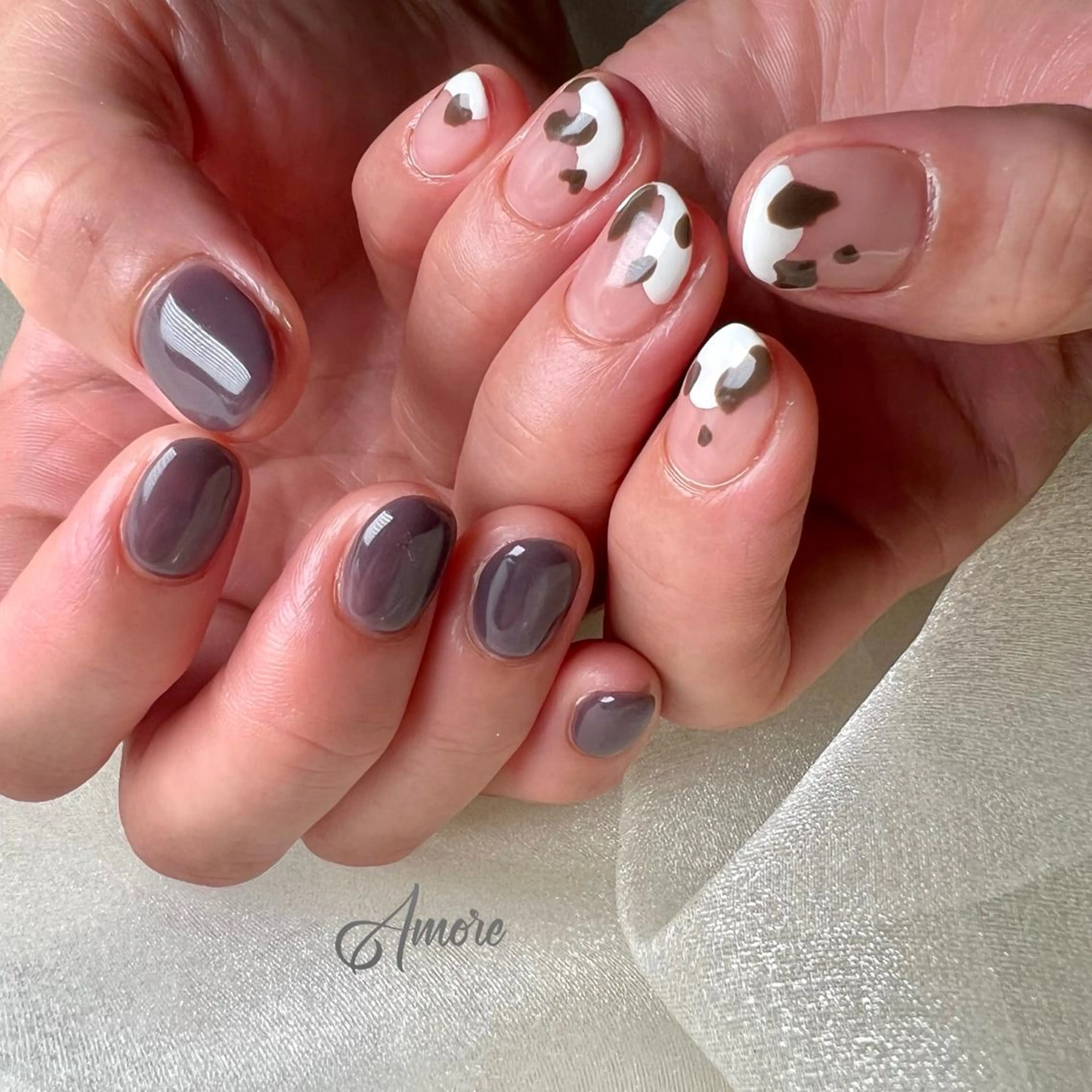 ネイル ジェルネイル 氷ネイル・うるうるネイル マグネットネイル ミラーネイル ニュアンスネイル You kyehwaのネイルデザイン