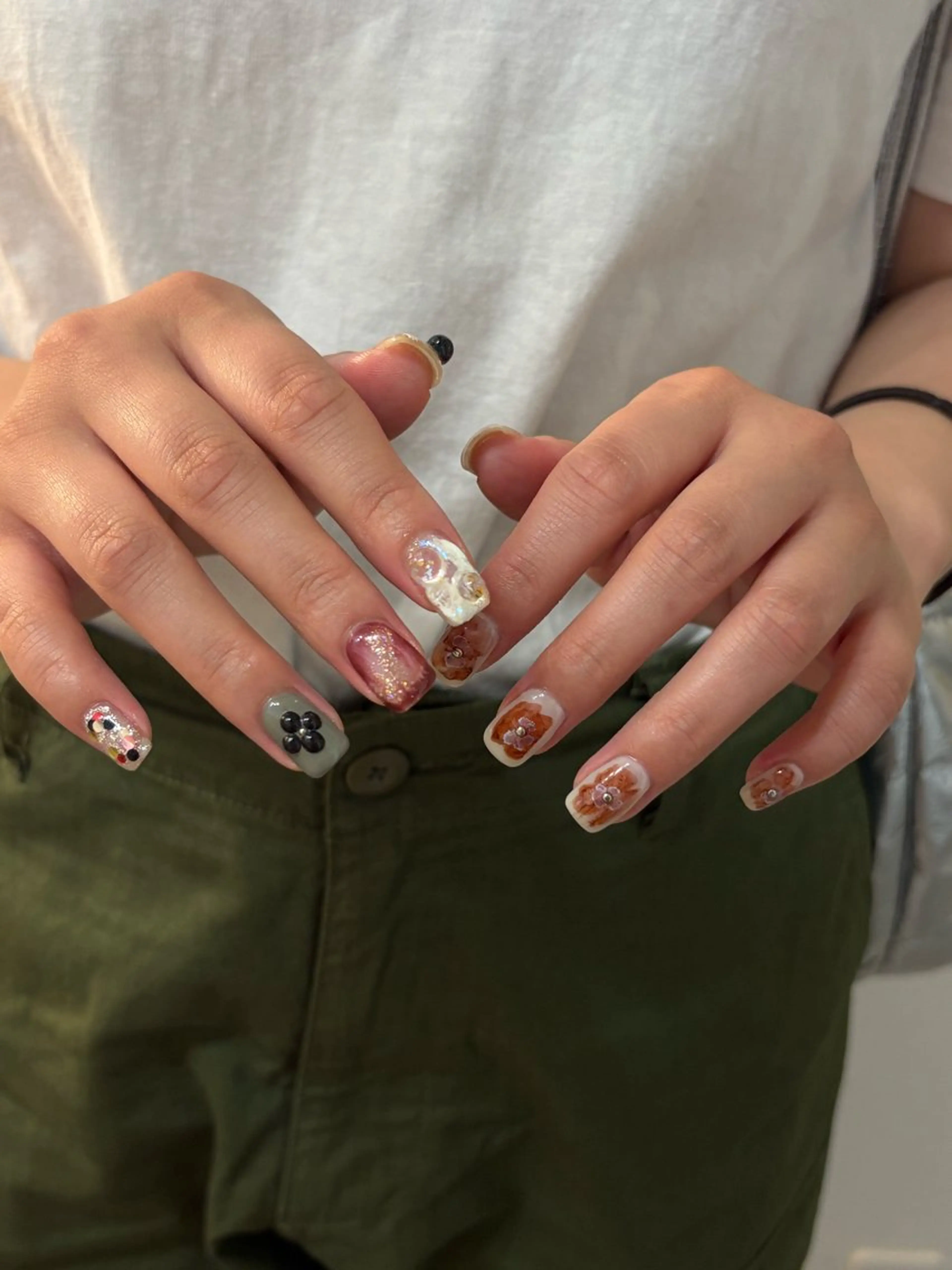 ネイル ハンドネイル 佐藤 渚紗のネイルデザイン