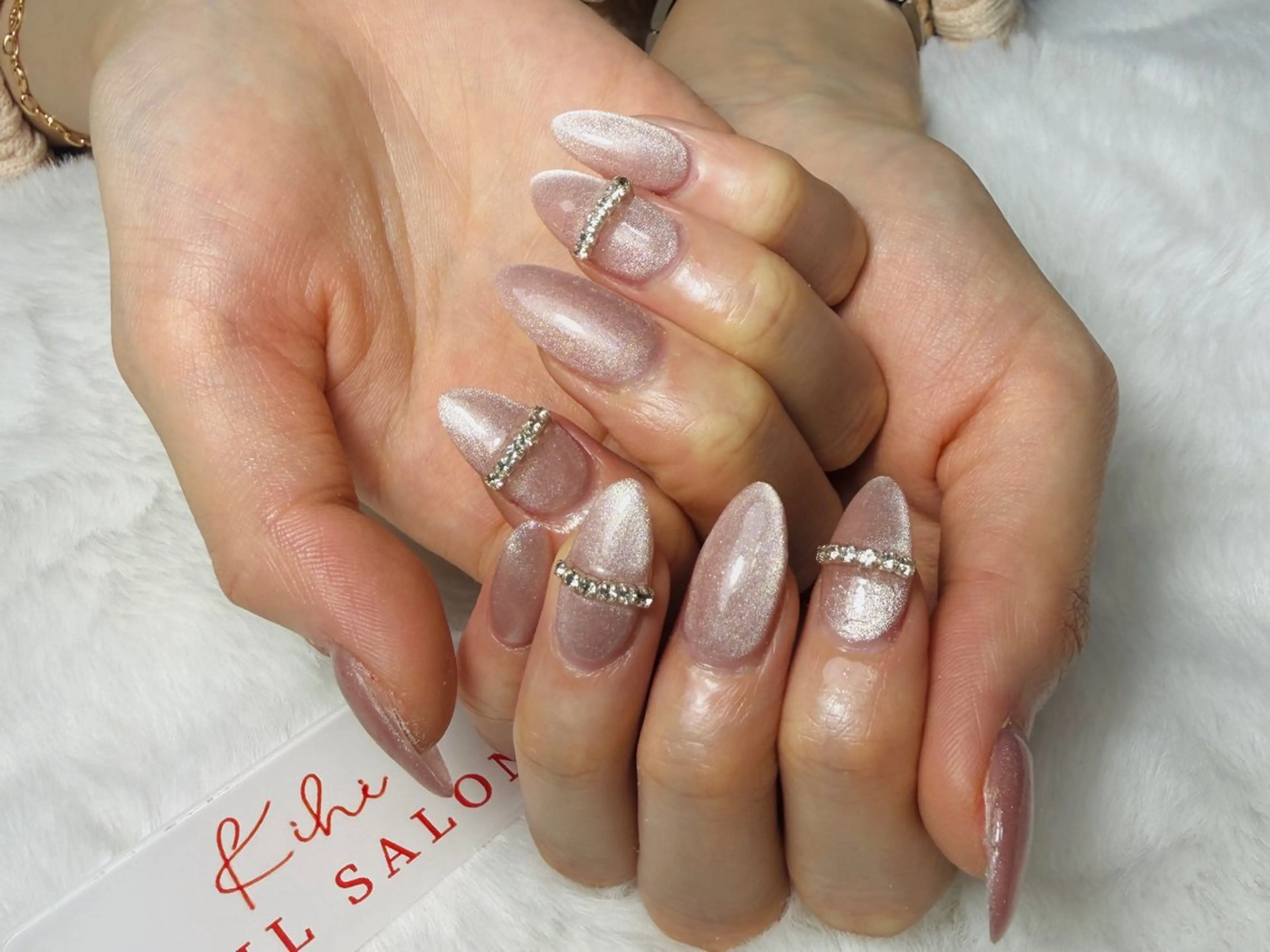 ネイル アートネイル フレンチネイル ジェルネイル グラデーション 韓国ネイル ハンドネイル ハンドケア さくら💮💮 【オフ無料】のネイルデザイン