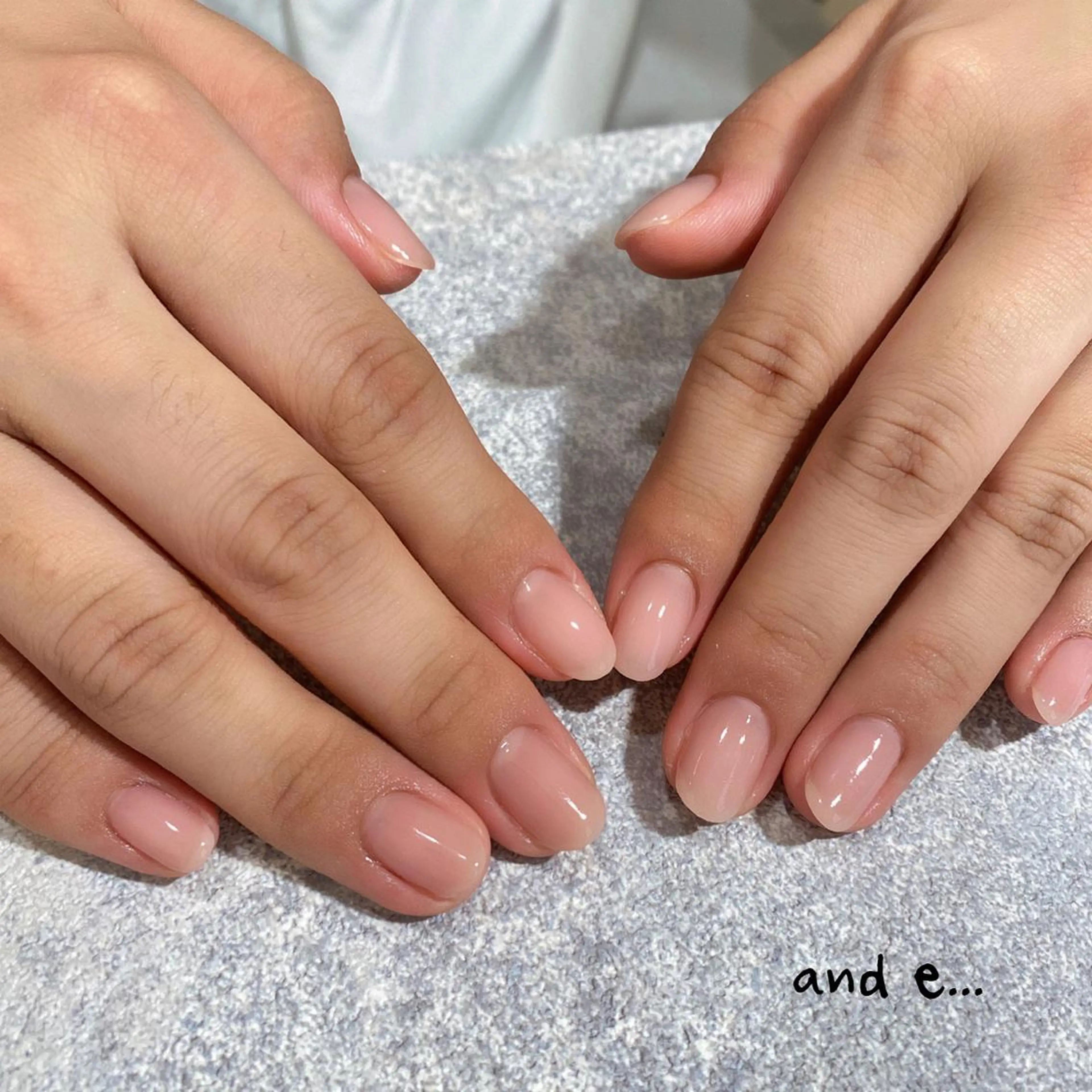 ネイル キラキラネイル ラメ(グリッター) ミラーネイル ニュアンスネイル オフィスネイル nailsalon mur.のネイルデザイン