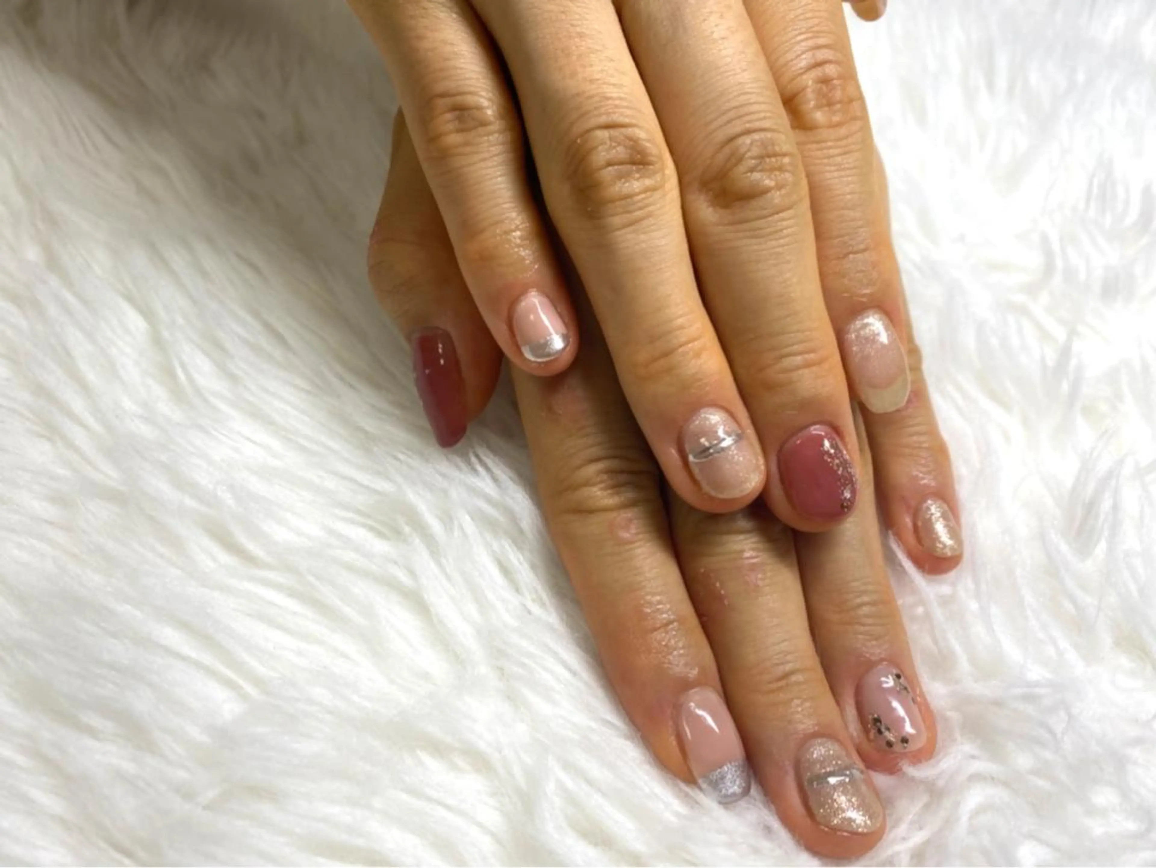 ネイル ニュアンスネイル シンプルネイル ViMORE あやのネイルデザイン