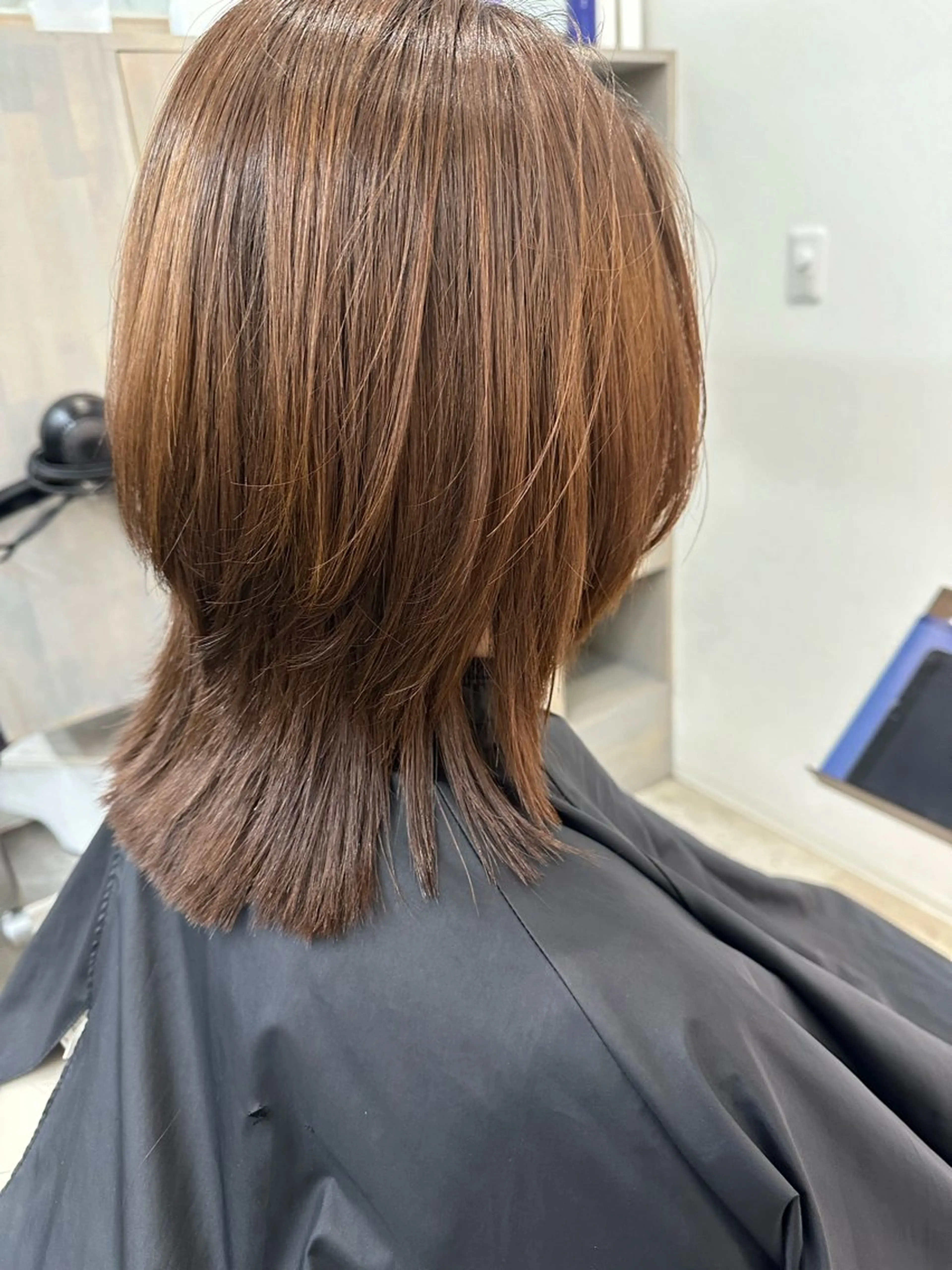 ミディアム ウルフカット カット 縮毛矯正 トリートメント 佐藤 はるとのヘアスタイル