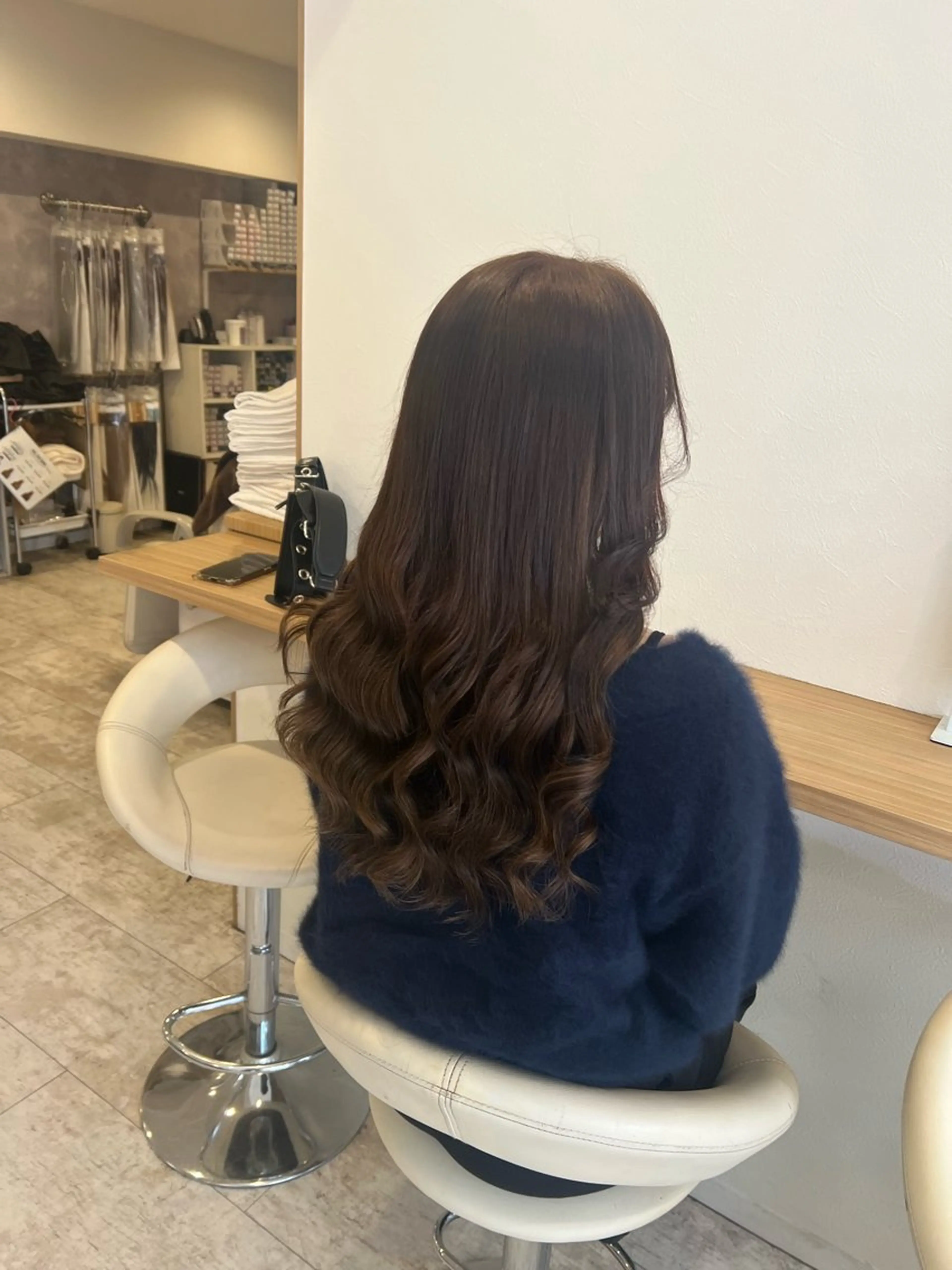 ロング エクステ 髪質改善 ヘアカラー エクステ マテリアル 中央駅店のヘアスタイル