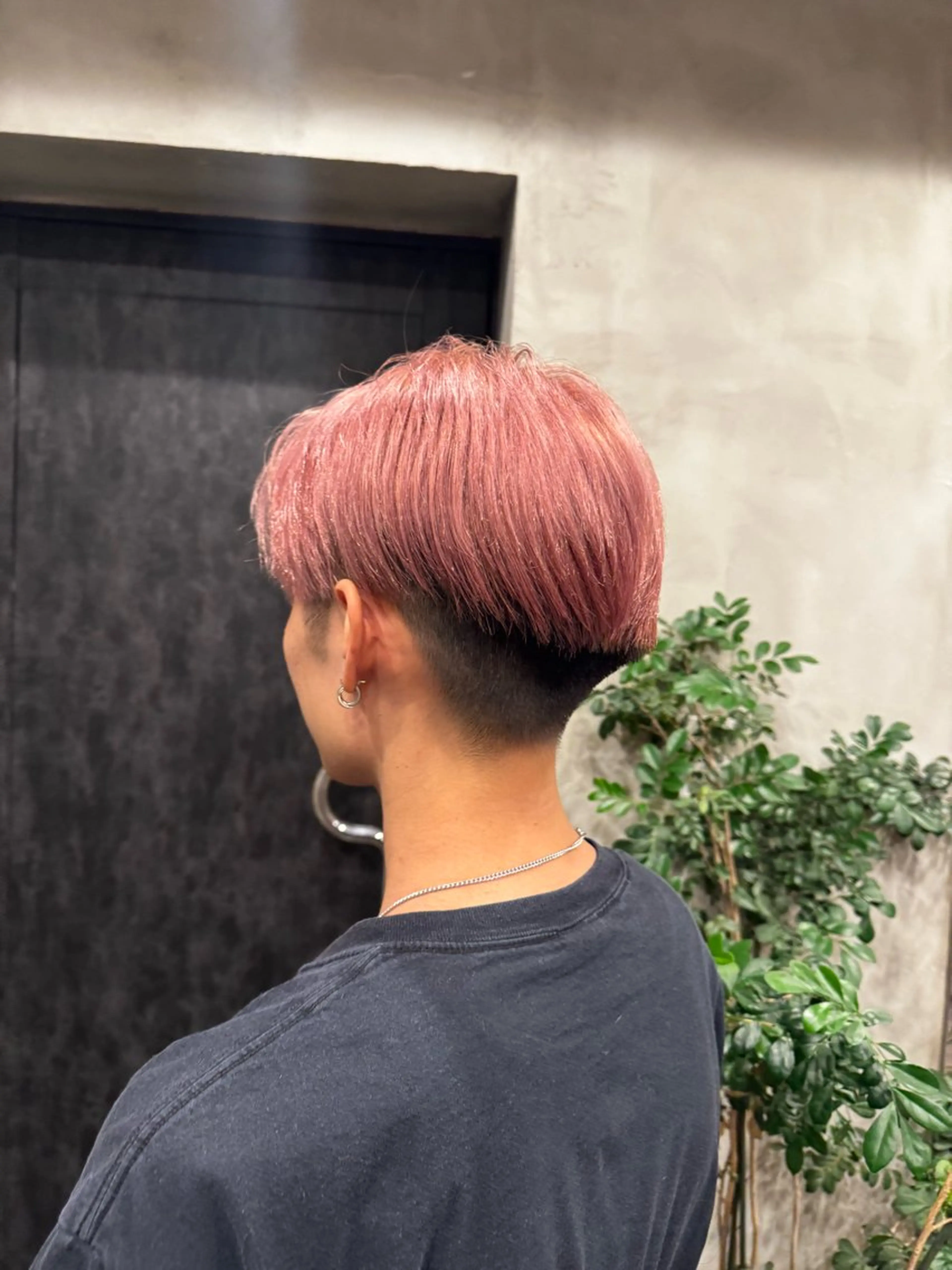 カラー メンズ カット ヘアカラー トリートメント ブリーチ|レイヤー ayana🪽🩵のヘアスタイル