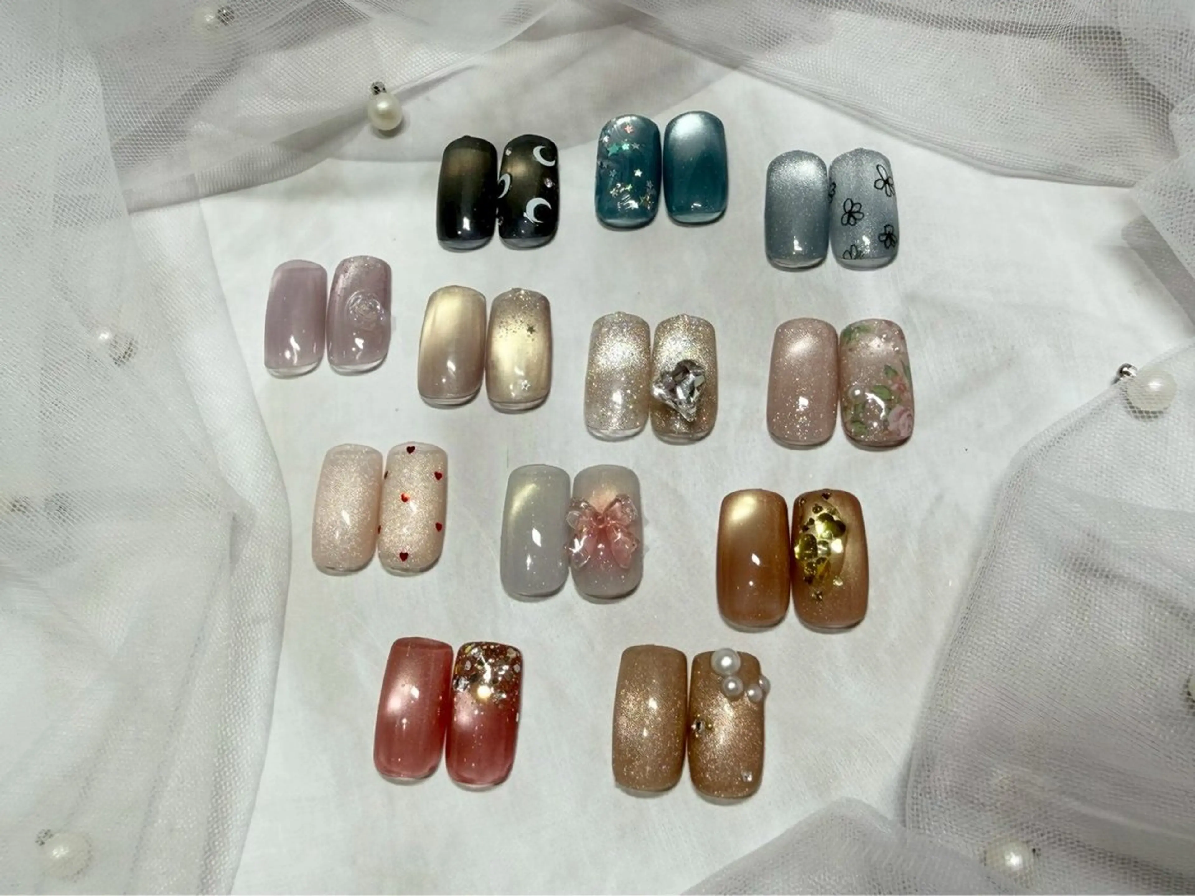 ネイル ハンドネイル chika .のネイルデザイン