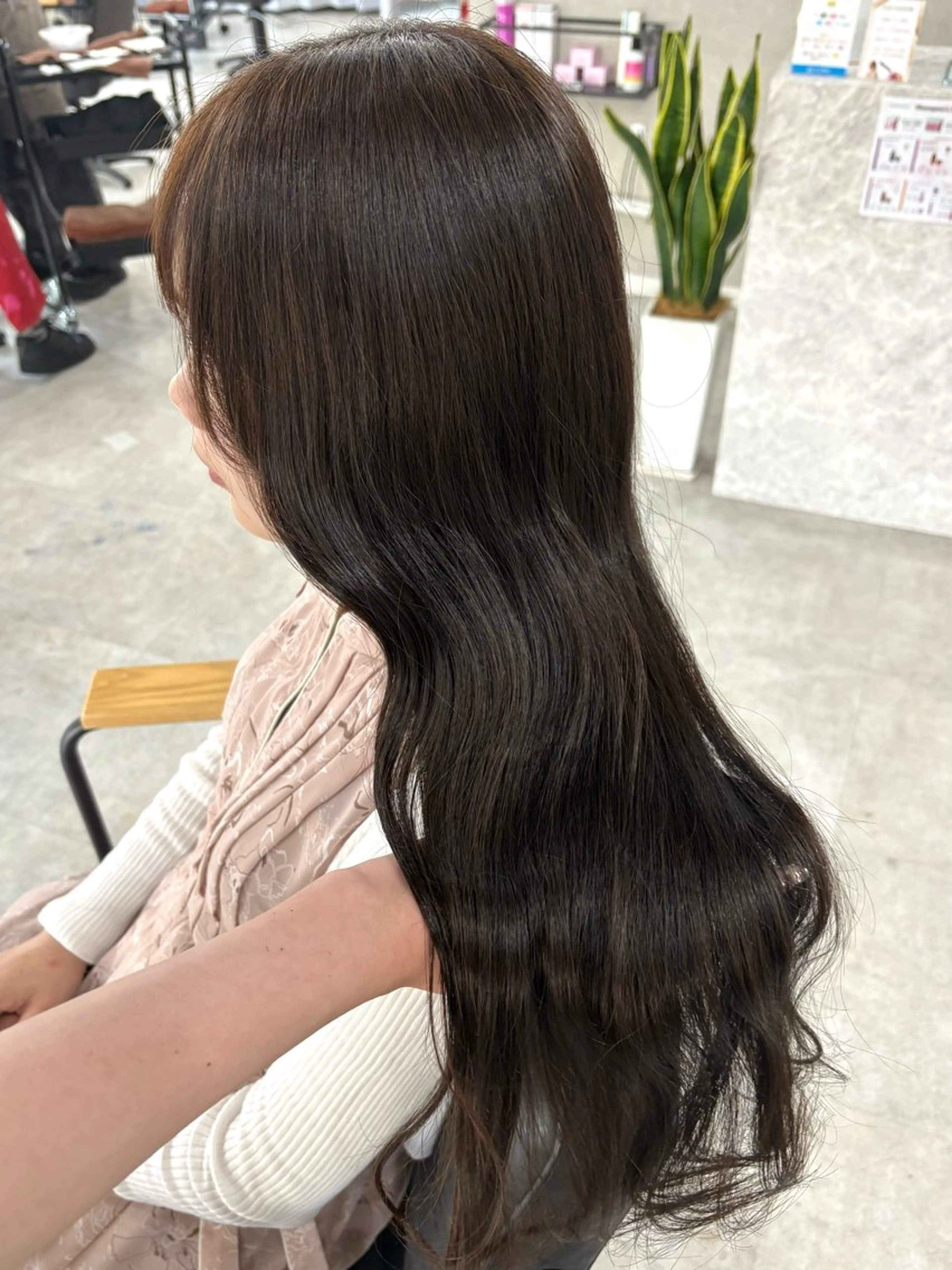 ロング カラー カット ヘアカラー 盛れる顔まわり✨🎀 レイヤー別所好葉のヘアスタイル