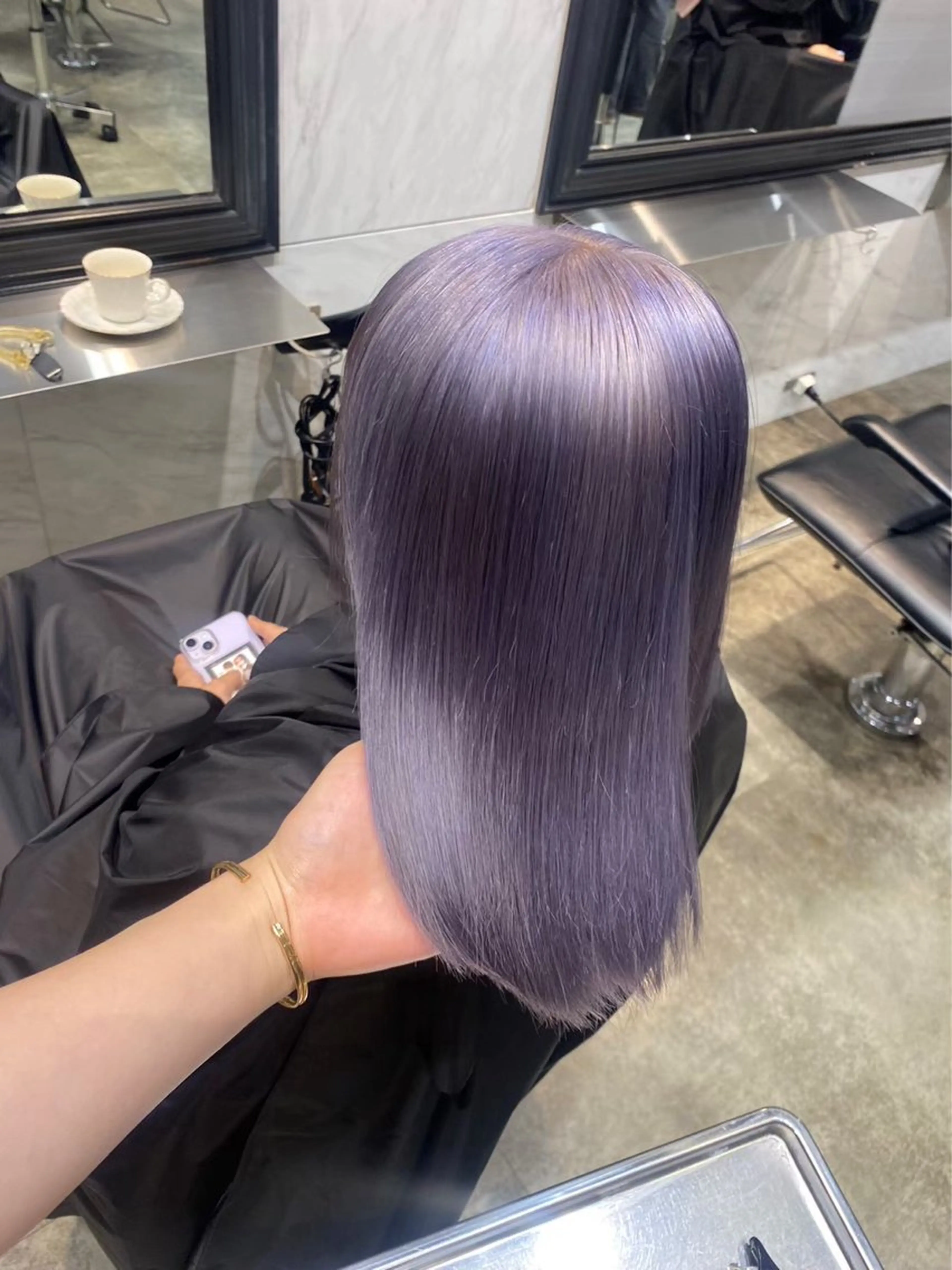 セミロング カラー 羽柴幸生✨透明感 カラー・ストレート✨のヘアスタイル