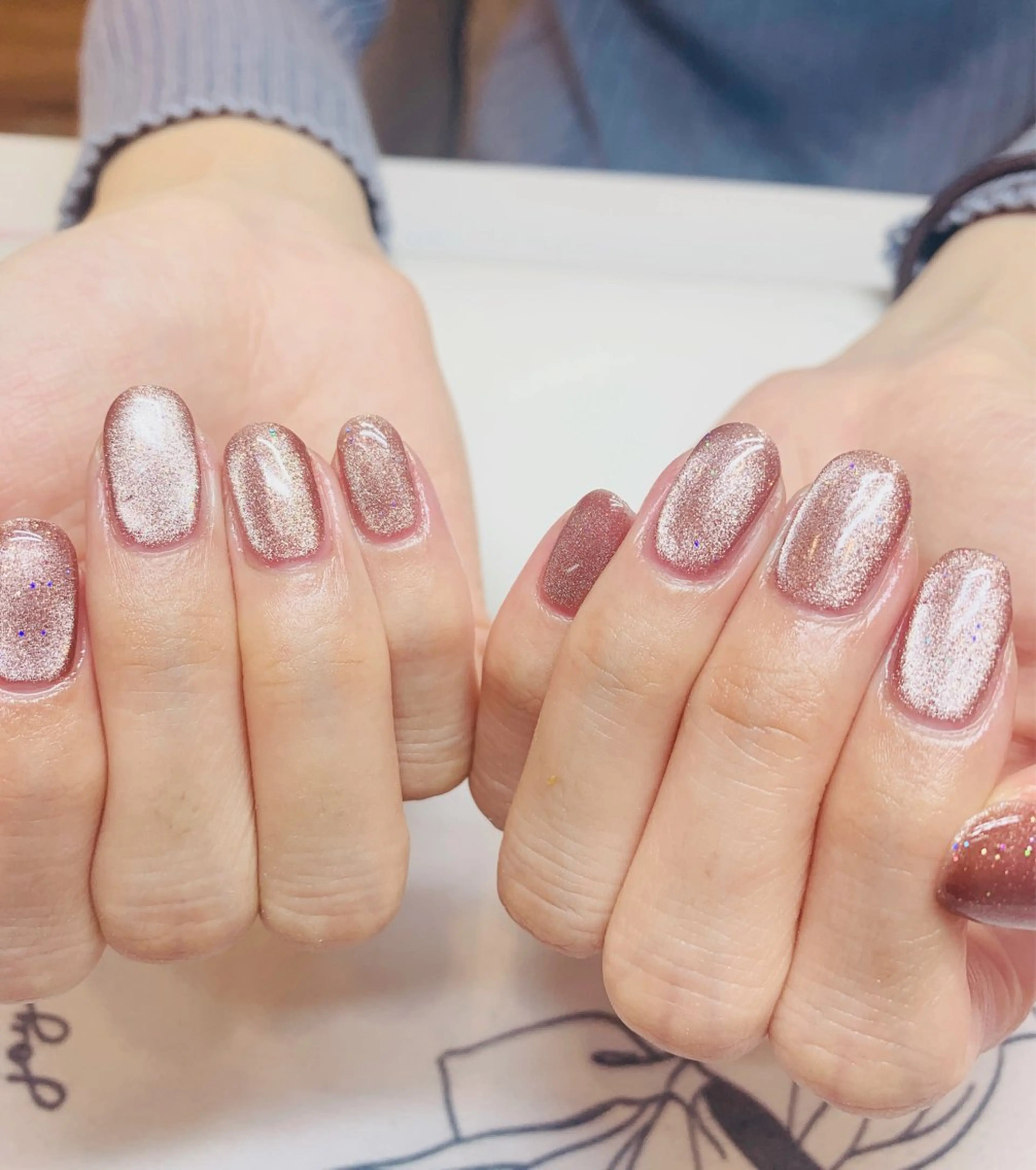 ネイル Kaka_ パラジェル、長さだしのネイルデザイン