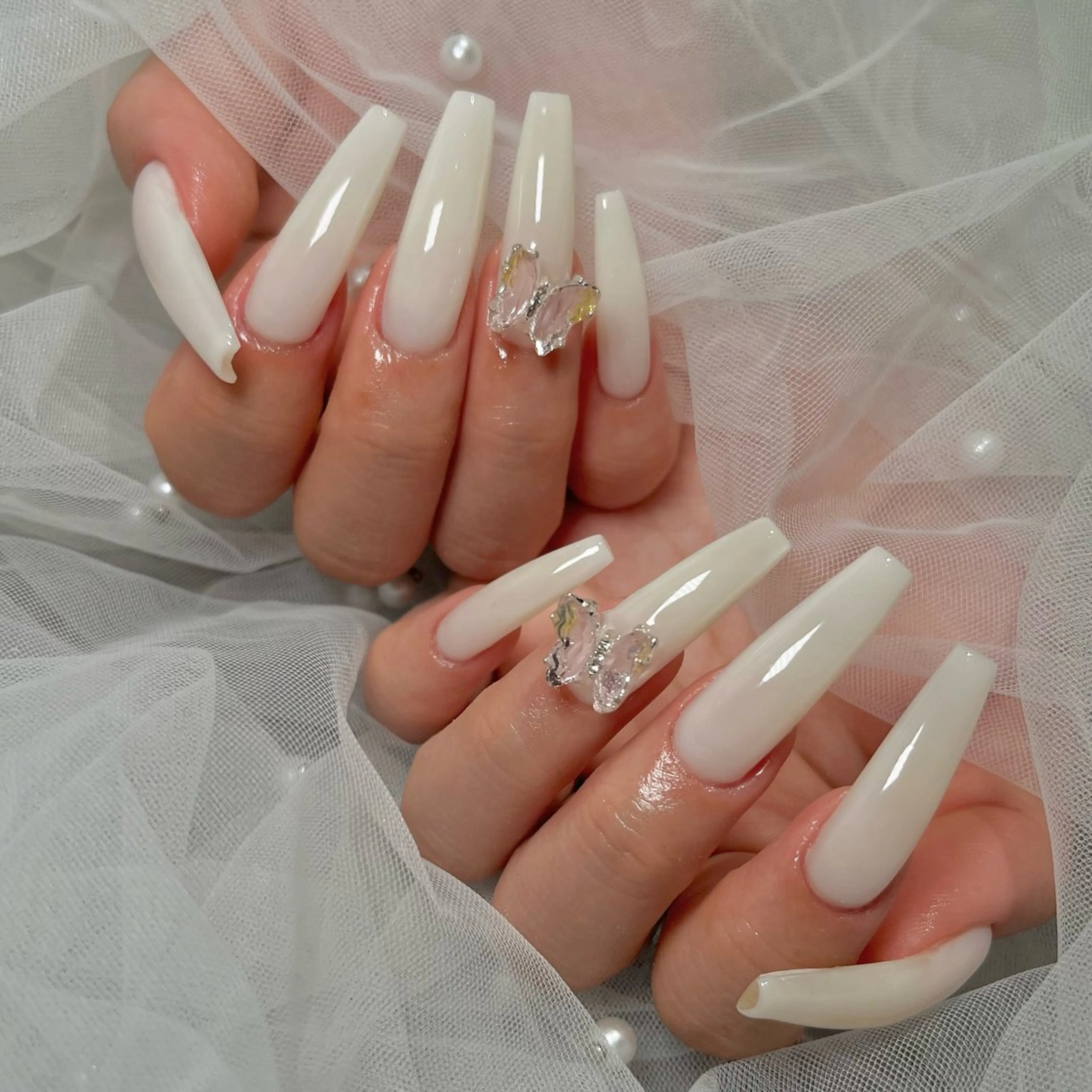 ネイル ハンドネイル NEO Beauty Salon所属・𝐍𝐄𝐎 𝐉𝐔𝐑𝐈のネイルデザイン