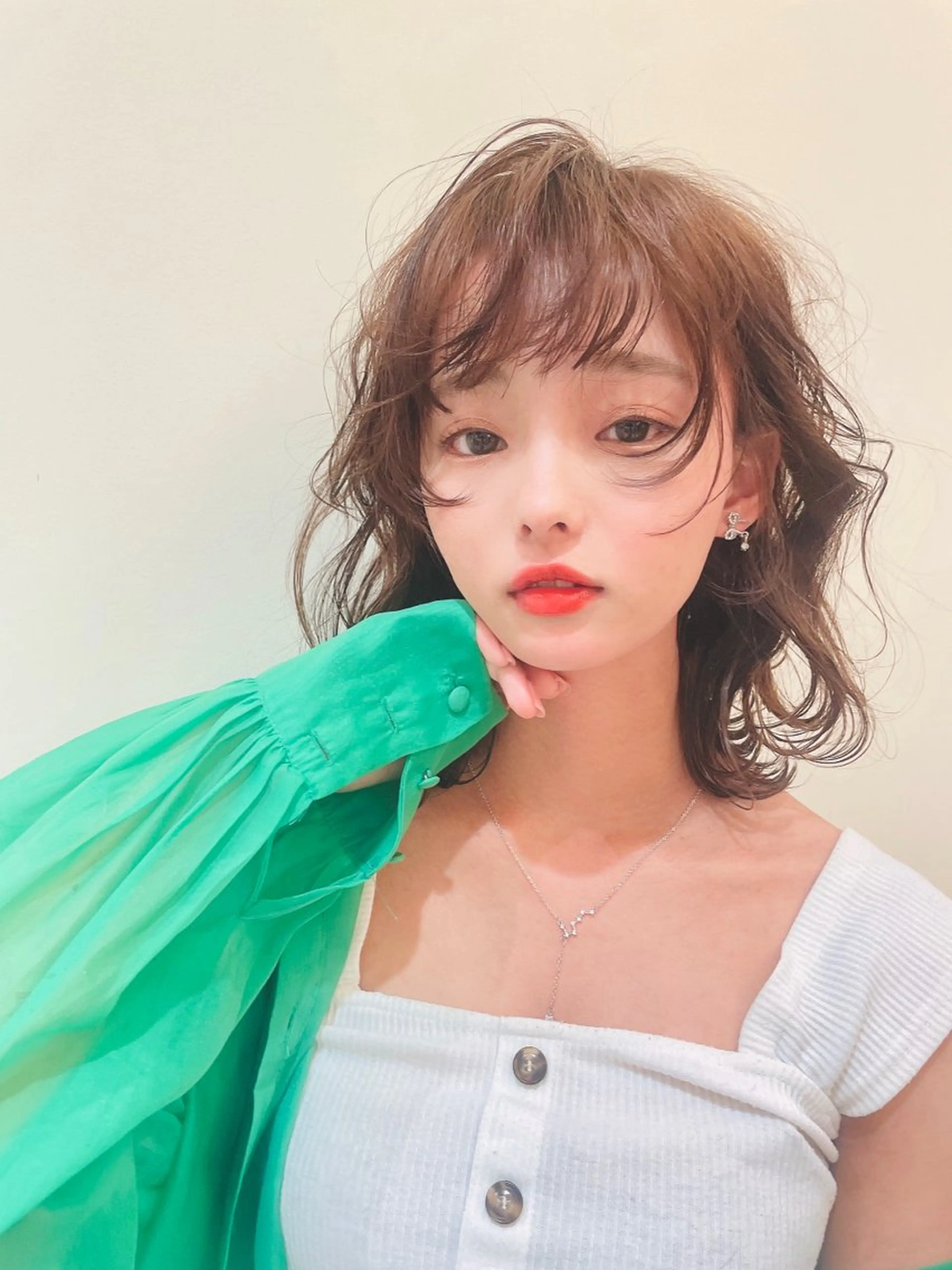 ミディアム 韓国風レイヤーカット 松葉翔のヘアスタイル