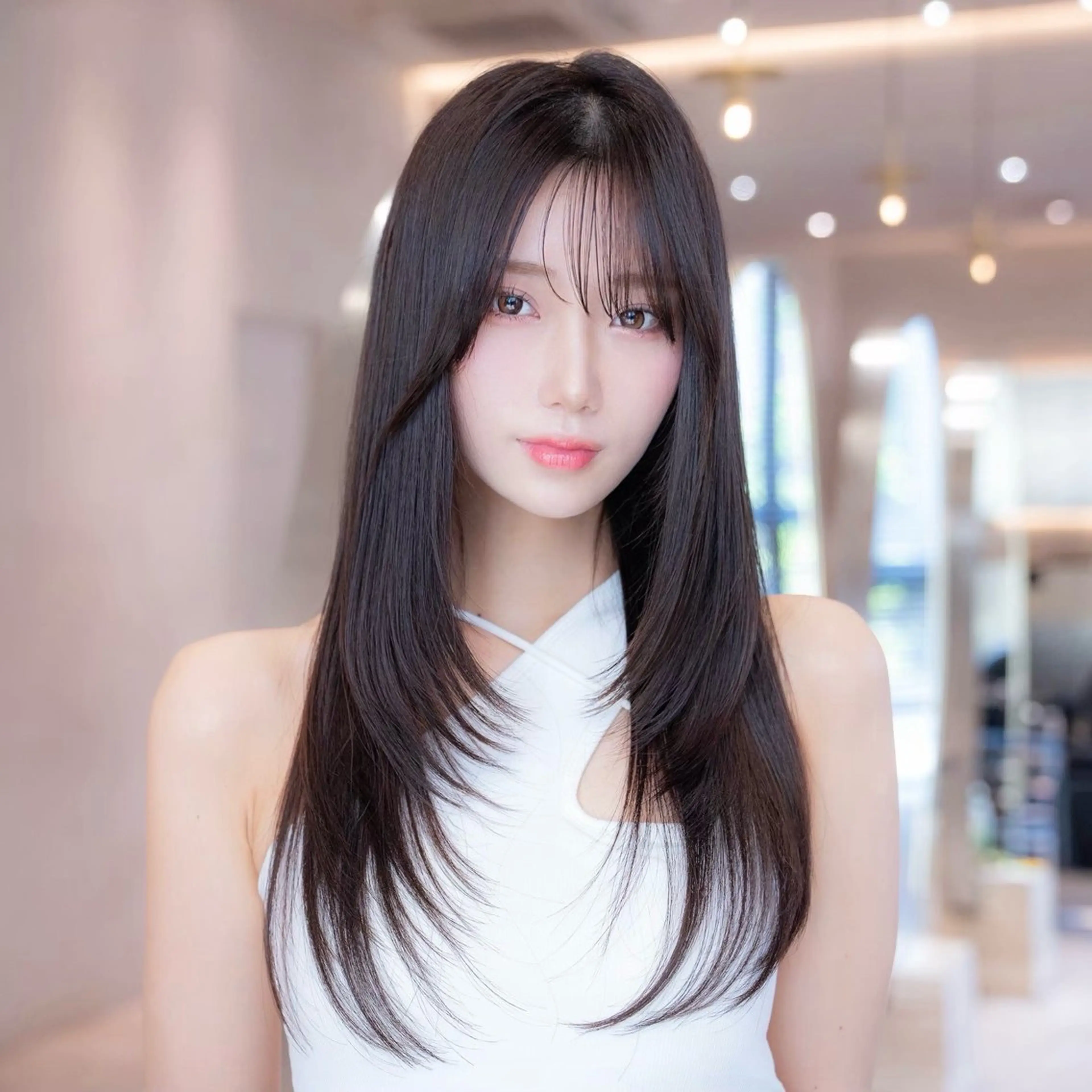 ロング ボブ 顔まわりレイヤー 顔周りカット ハッシュカット 髪質改善 原宿/韓国/髪質改善 /レイヤー/ボブのヘアスタイル