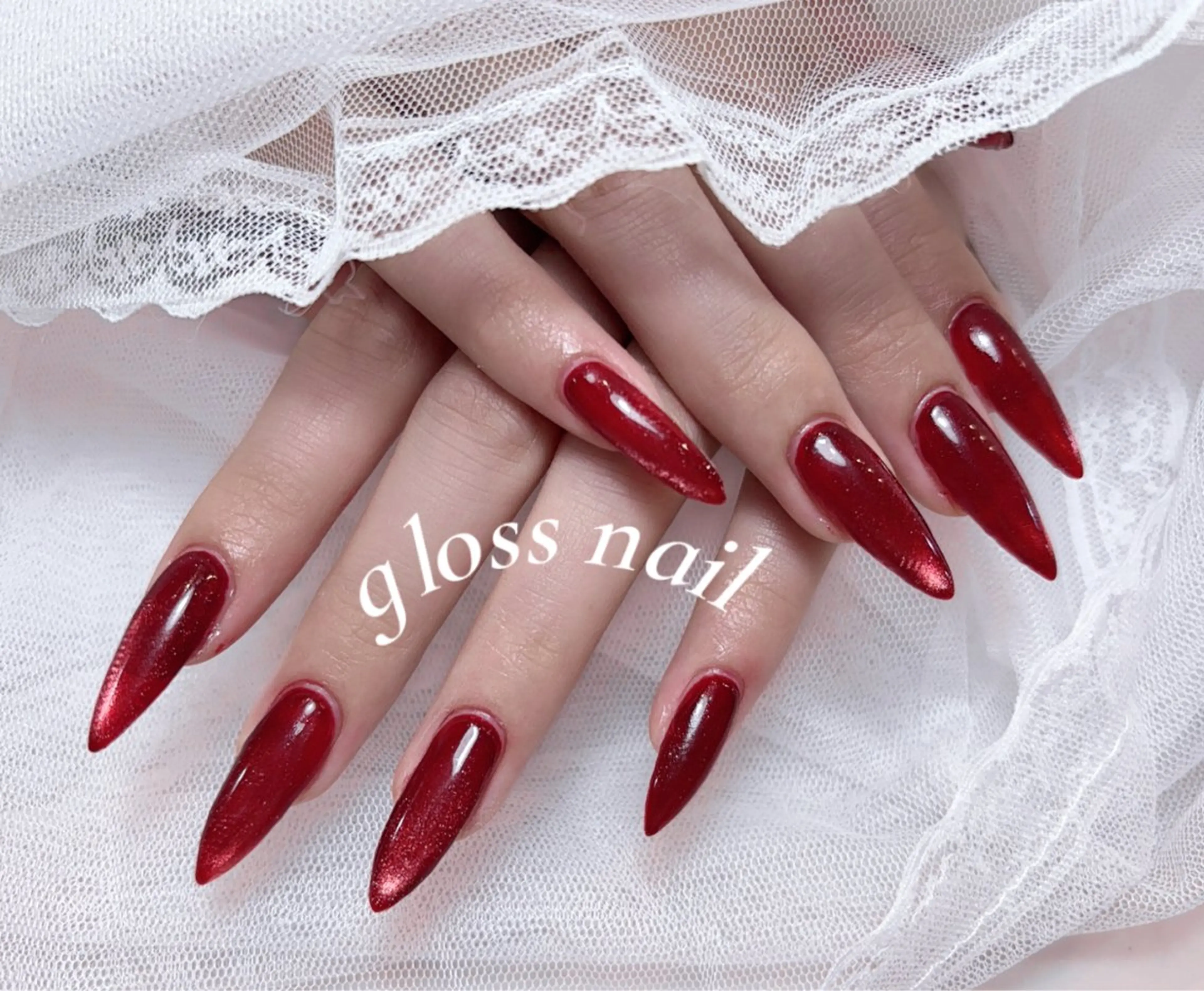 ネイル テンニン💞 gloss nailのネイルデザイン