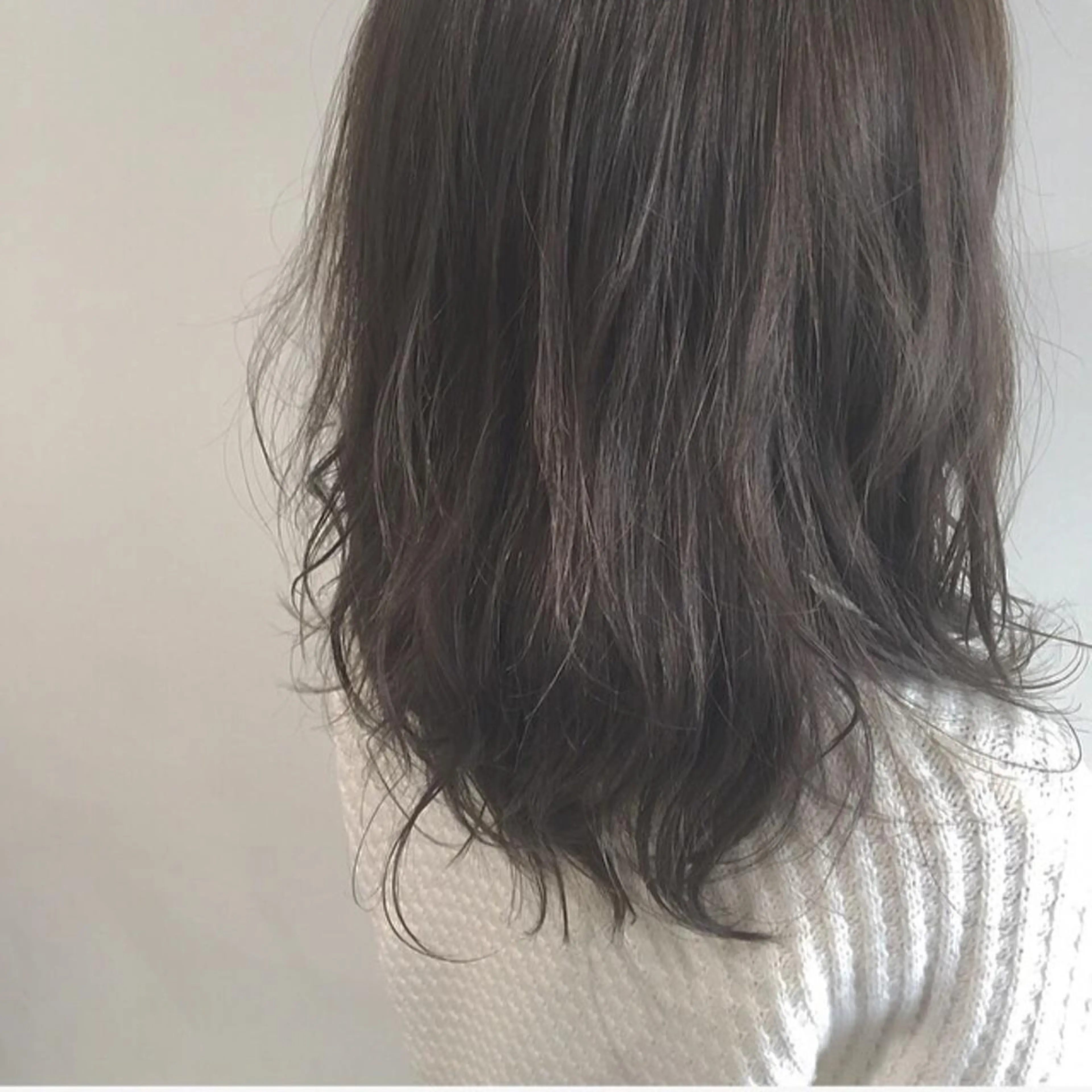 セミロング カラー ハイライトカラー ハイライト 🌿椿 夢来🌿のヘアスタイル