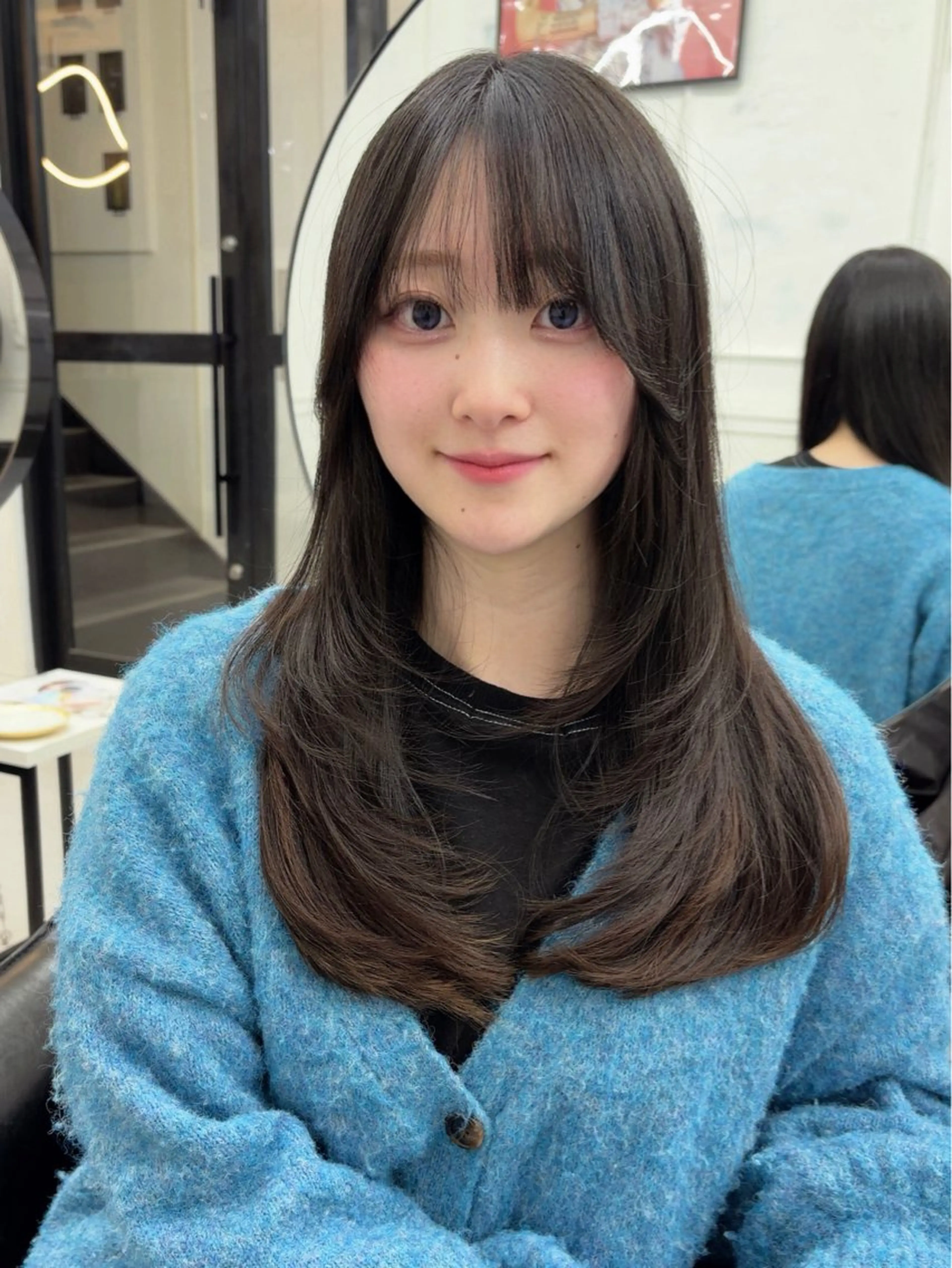ロング 顔周りカット 韓国風ヘア レイヤーカット ロング Maison HARU宮本 楓のヘアスタイル
