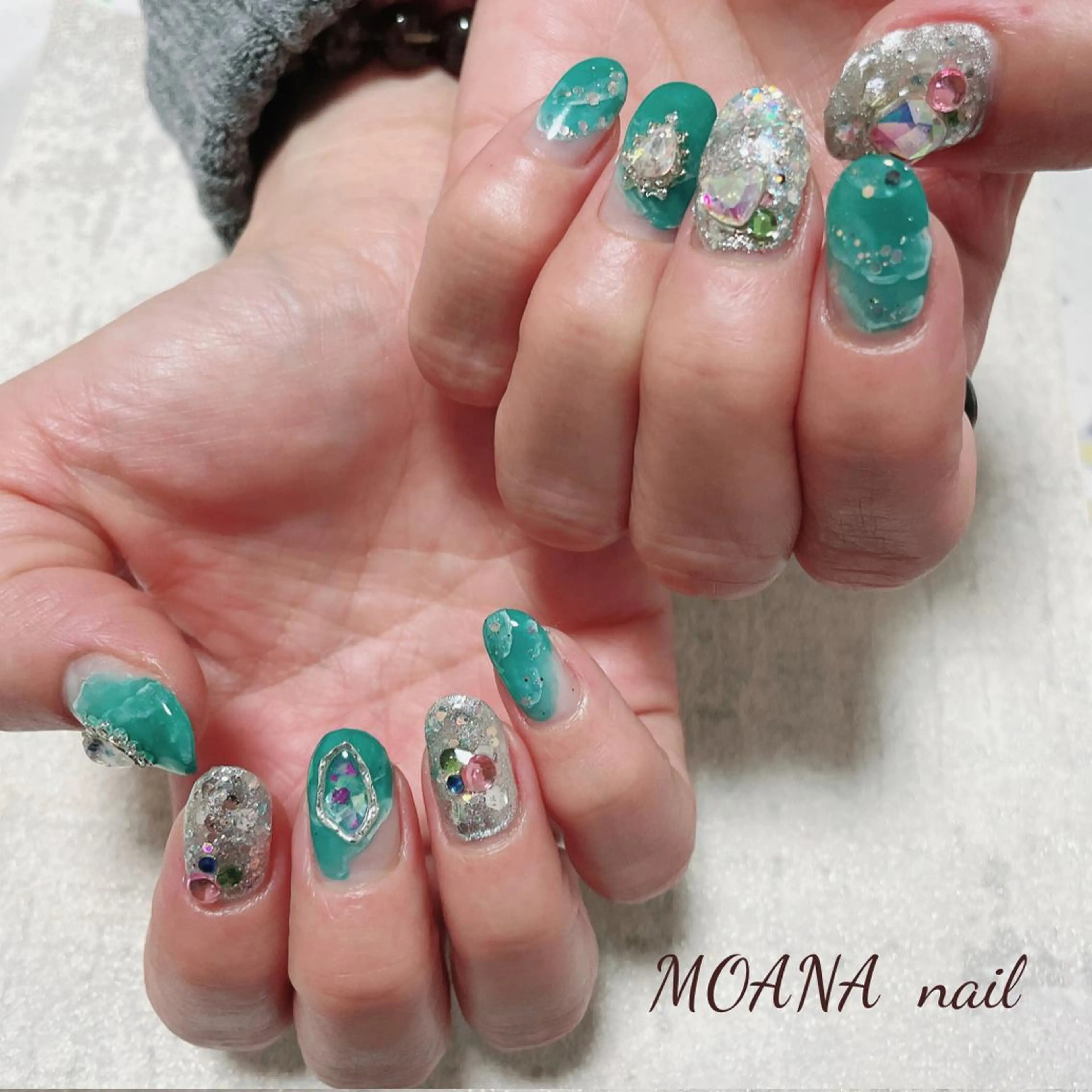 ネイル ハンドネイル MOANA nailのネイルデザイン