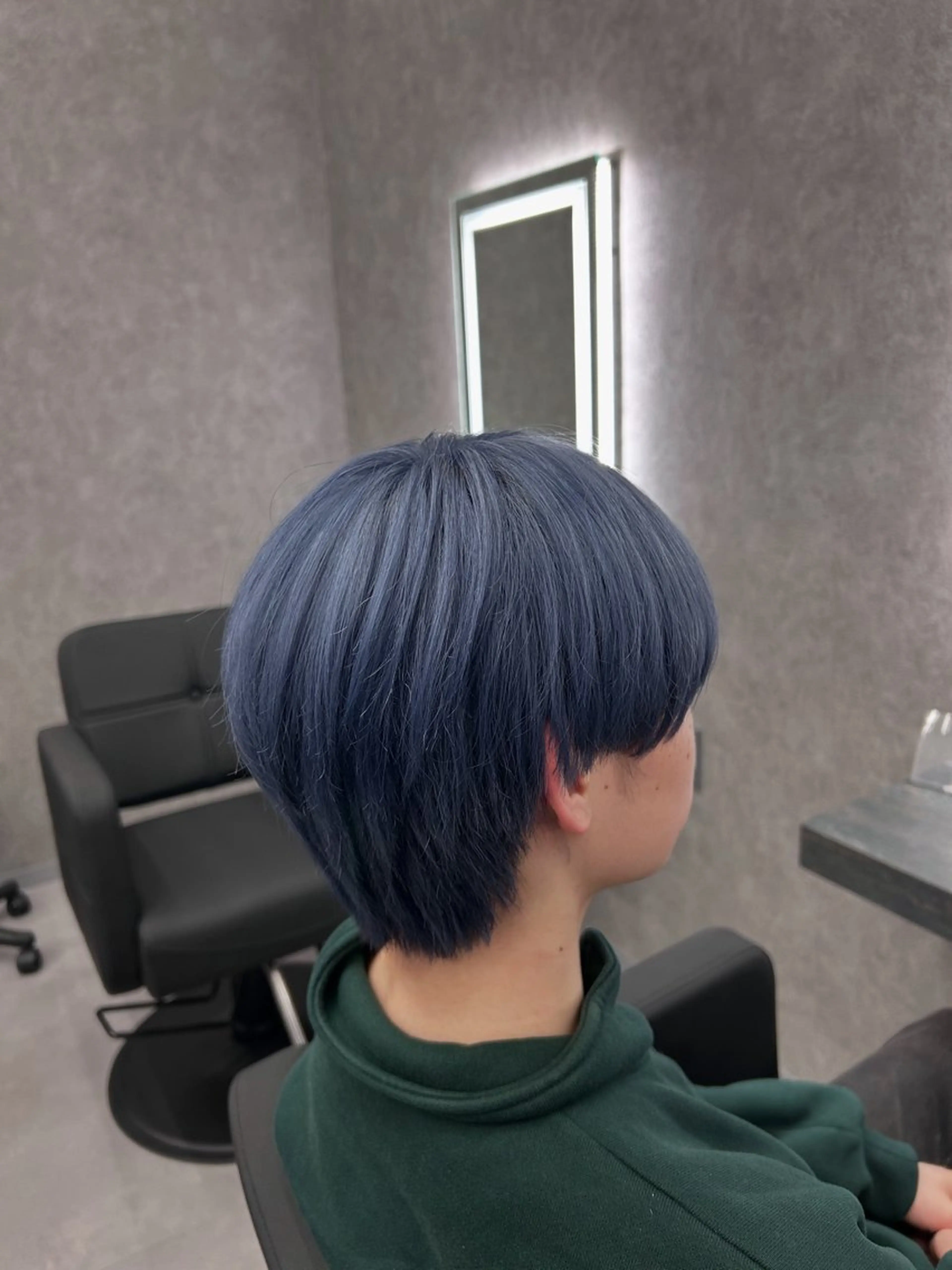 ショート カラー パーマ メンズ メンズハイトーン ハイトーンカラー カット ヘアカラー メンズ特化 👑YUTAのヘアスタイル