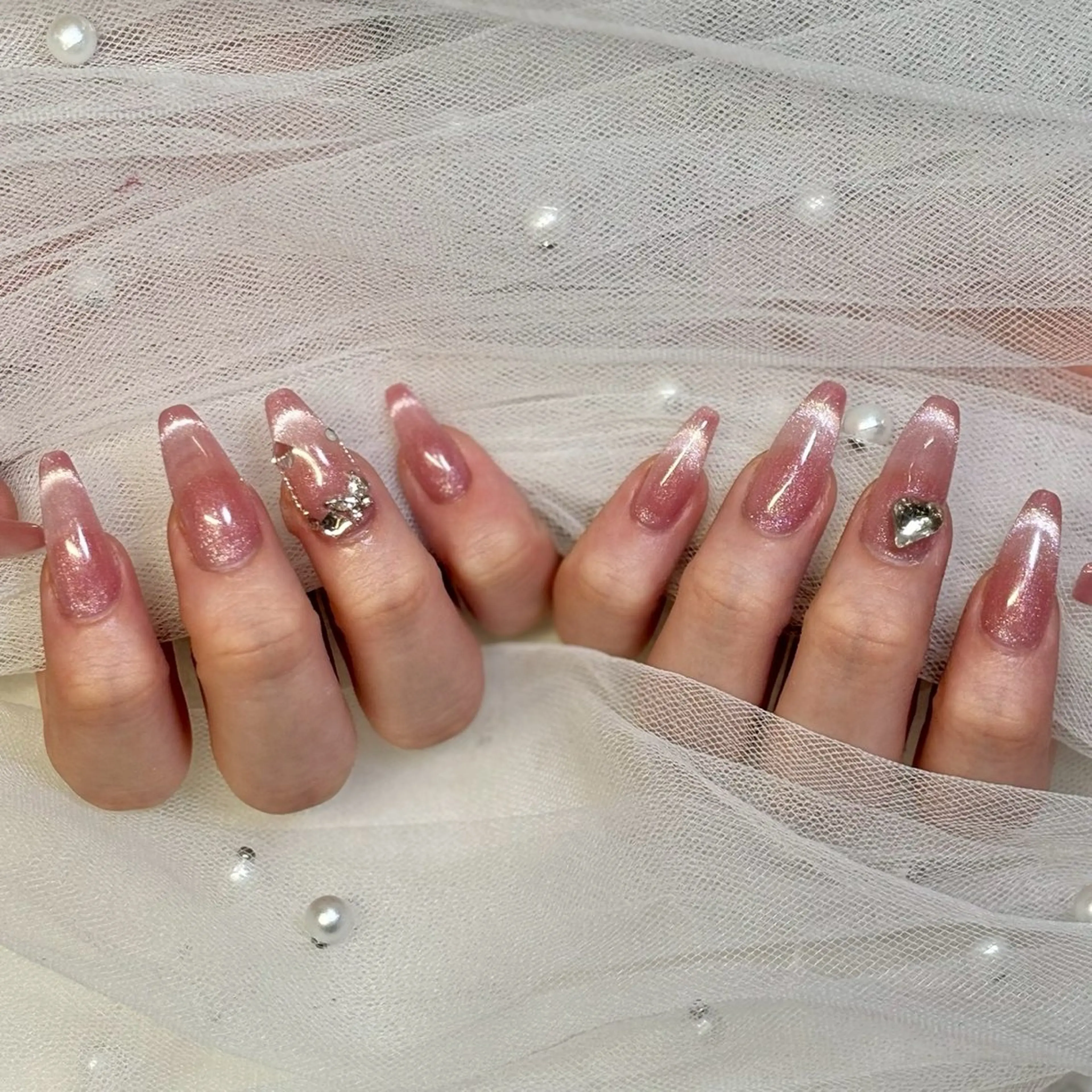 ネイル フレンチネイル マグネットネイル マグネットフレンチ Belle Nailのネイルデザイン