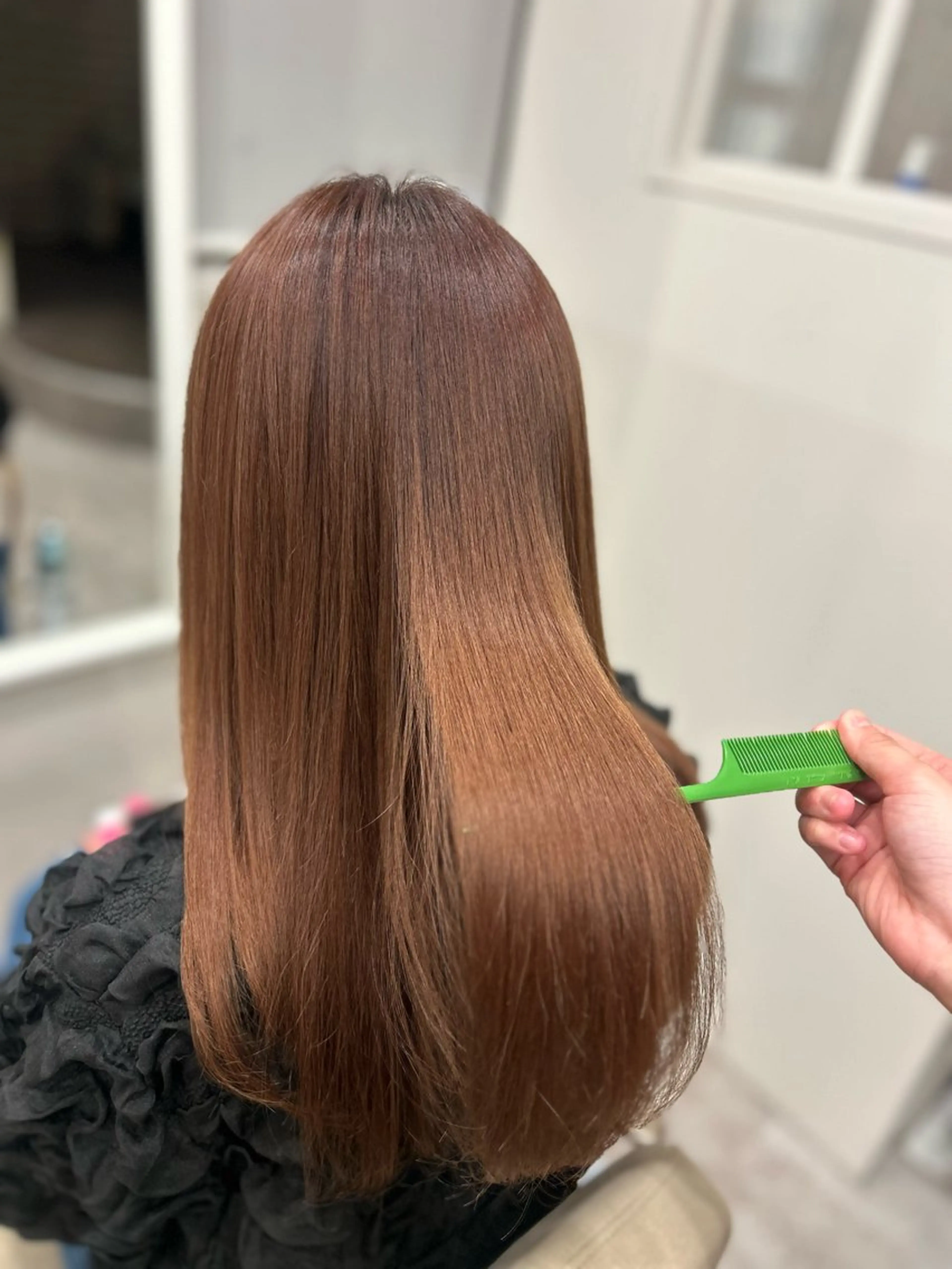 セミロング 縮毛矯正 ULUA吉祥寺店所属・ULUA ひまりのヘアスタイル