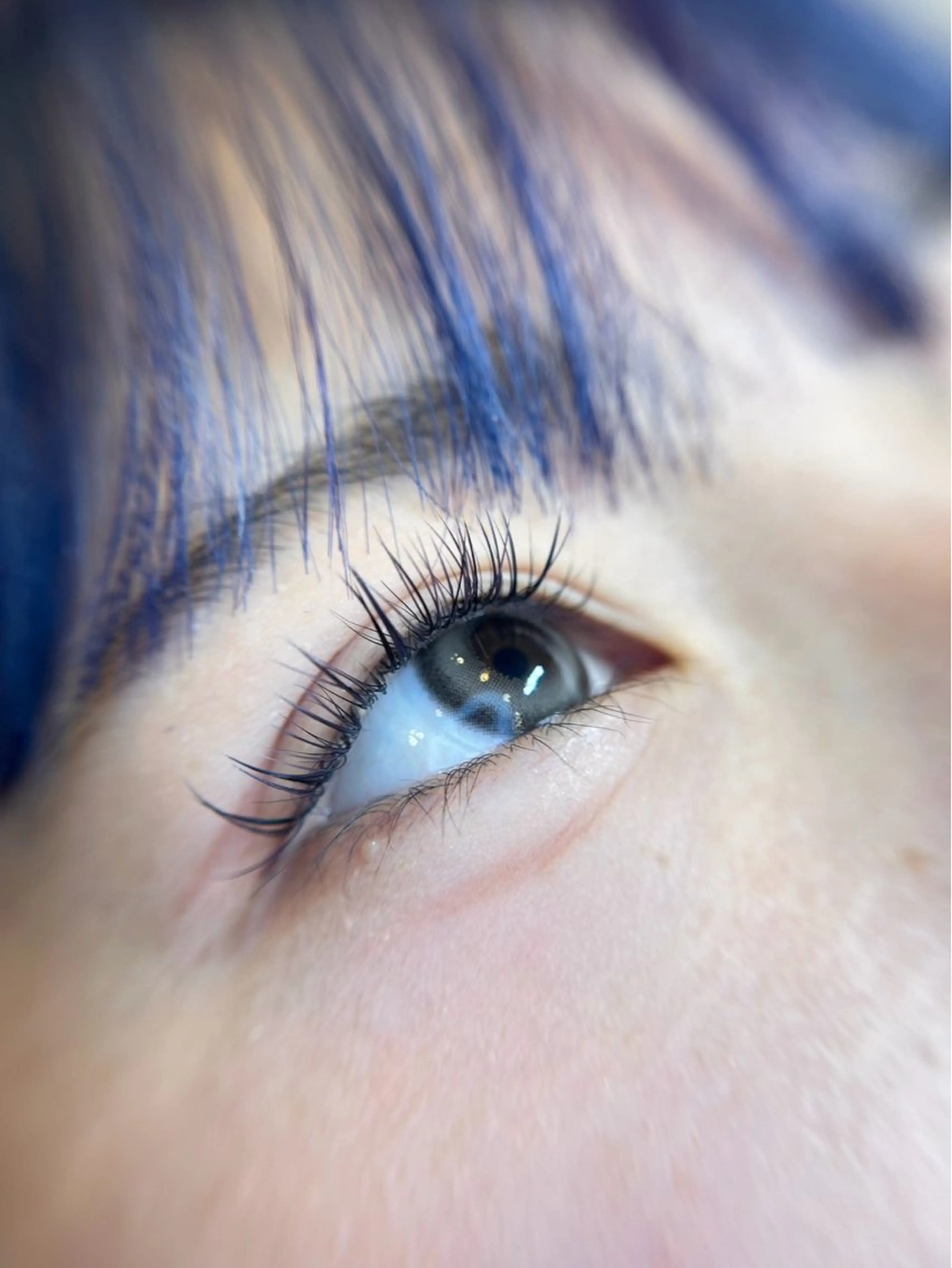 マツエク・マツパ Aimi /似合わせ 束感まつげ🖤のマツエク・マツパデザイン