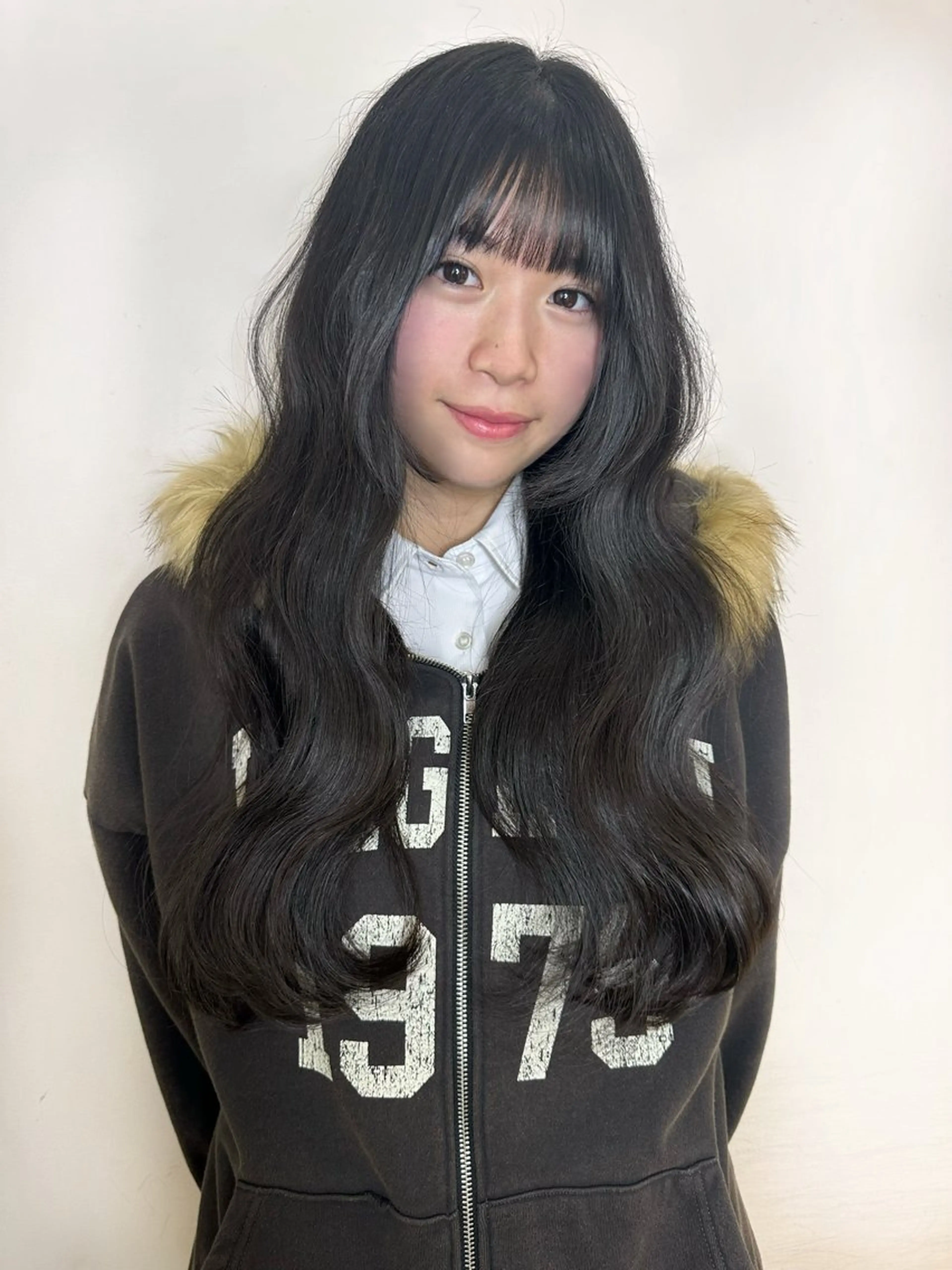 ロング 'axis hinaのヘアスタイル