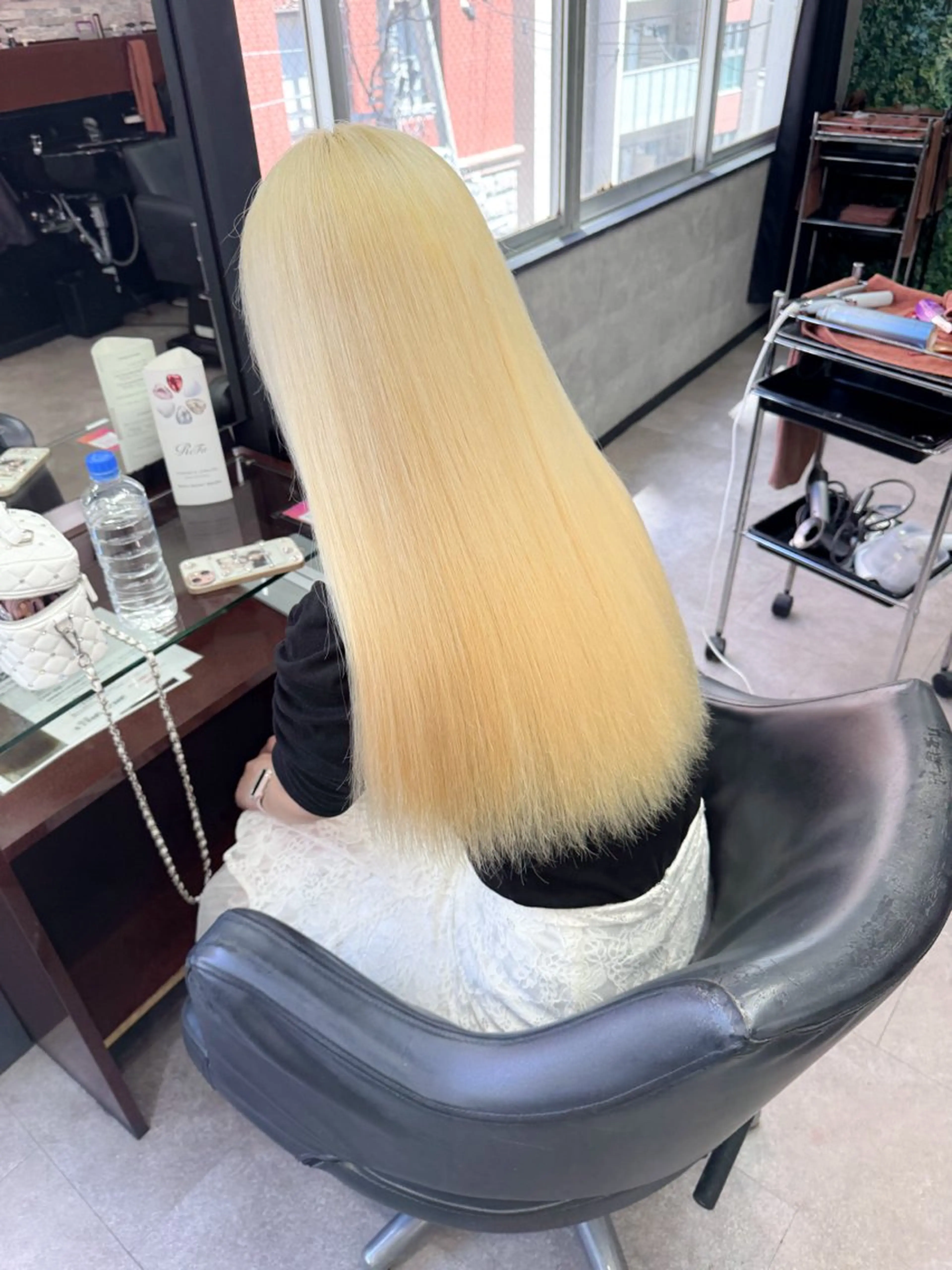 ロング ハイトーンエクステ 🎩カズキ🎩のヘアスタイル