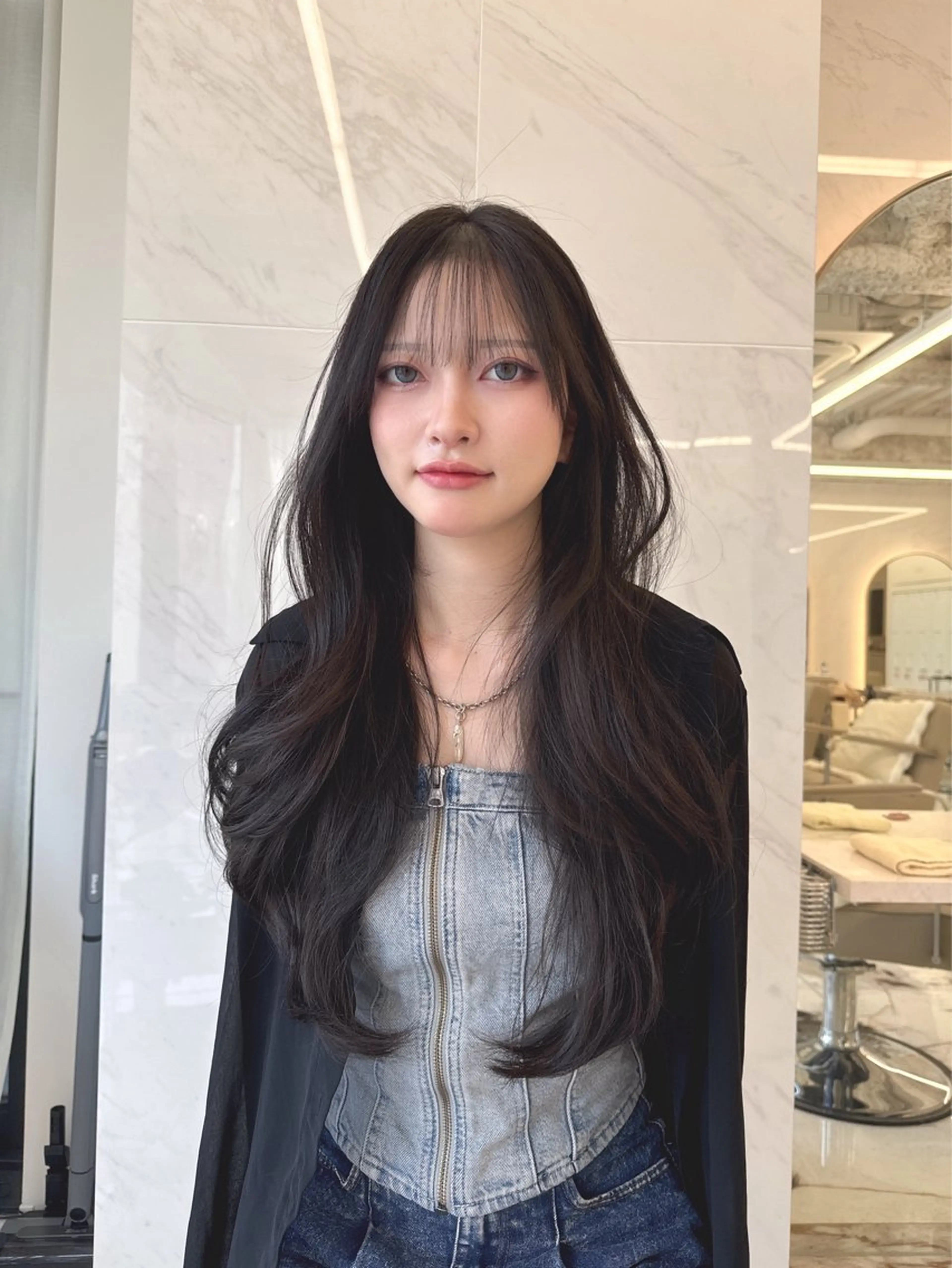 ロング のり🐼顔まわり/ 韓国/レイヤーカットのヘアスタイル