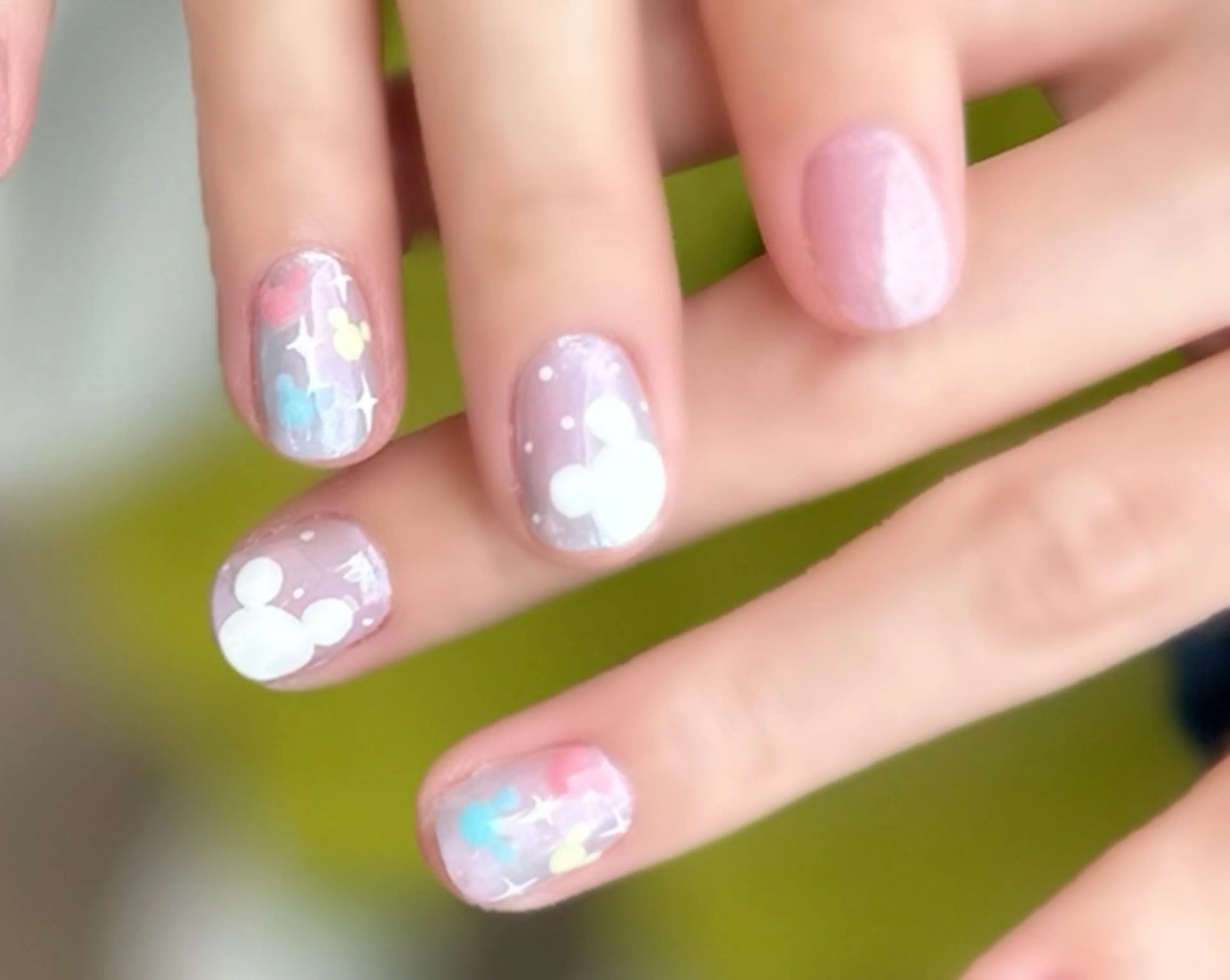 ネイル 新山 聖のネイルデザイン