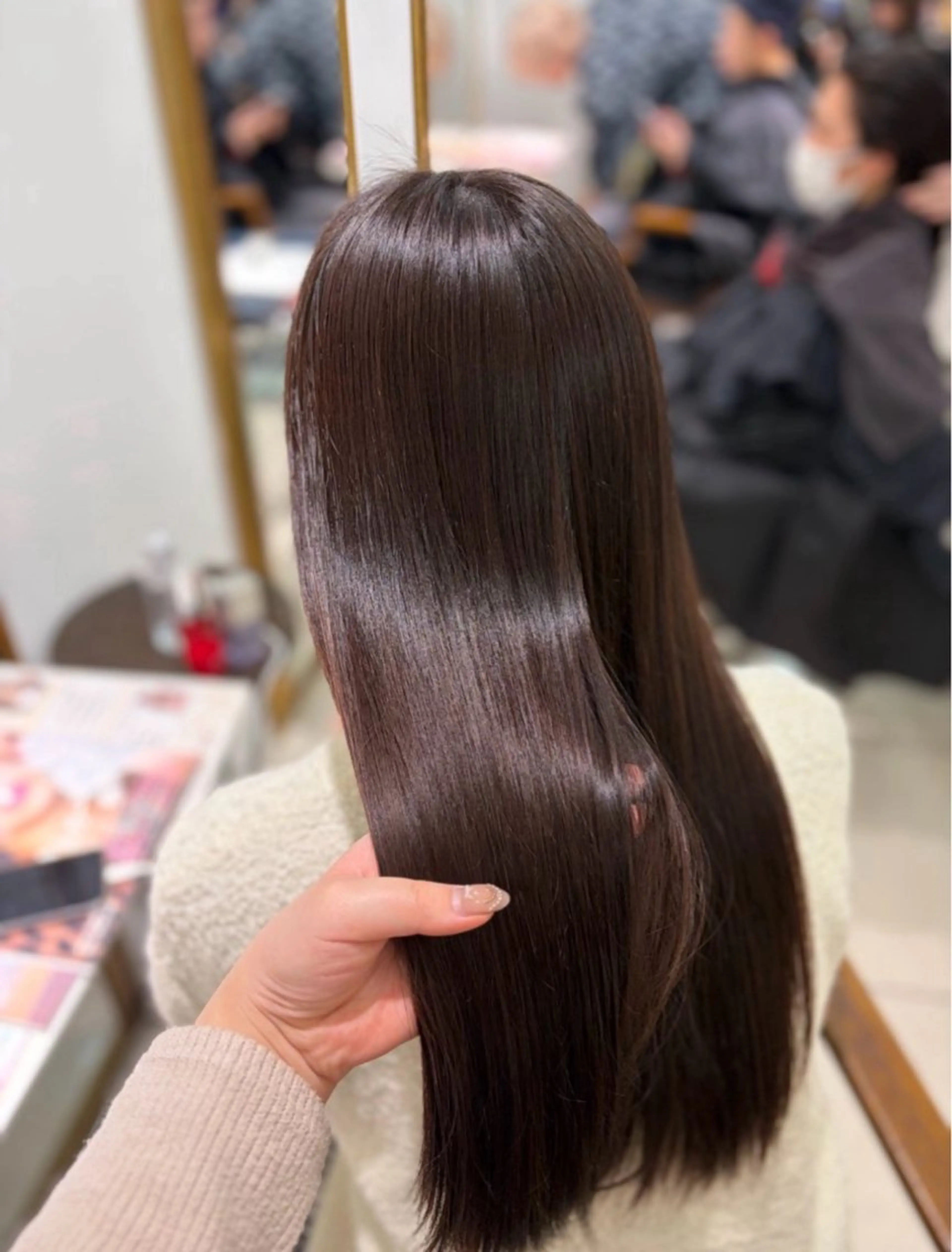 ロング ヘアカラー トリートメント 髪質改善🫧透明感 カラー💞はな🎀のヘアスタイル