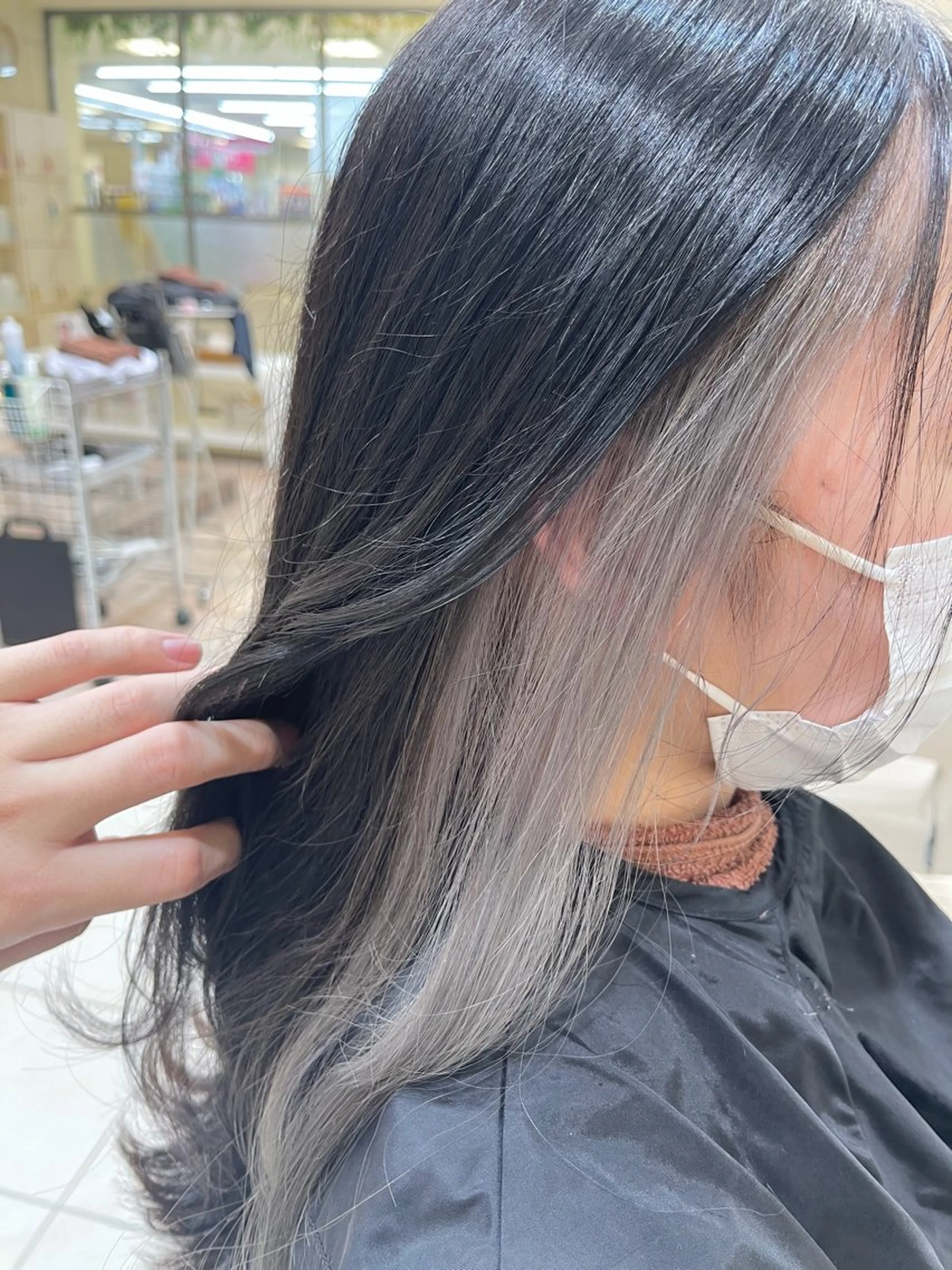 カット＋イヤリングカラー✨＋トリートメントの写真