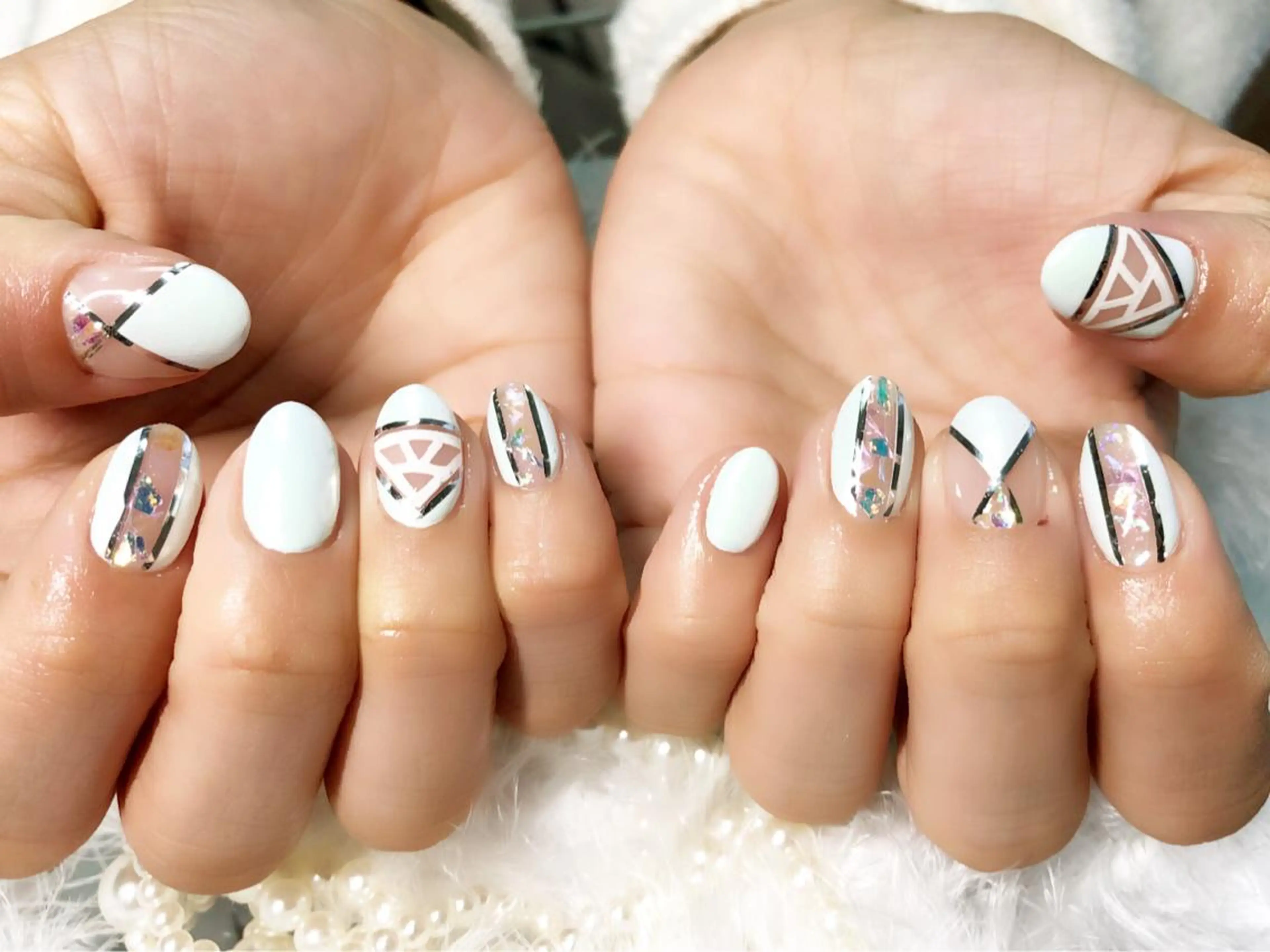 ネイル クリアネイル キラキラネイル 持ち込み ハンドネイル CITRAtotal beautyのネイルデザイン