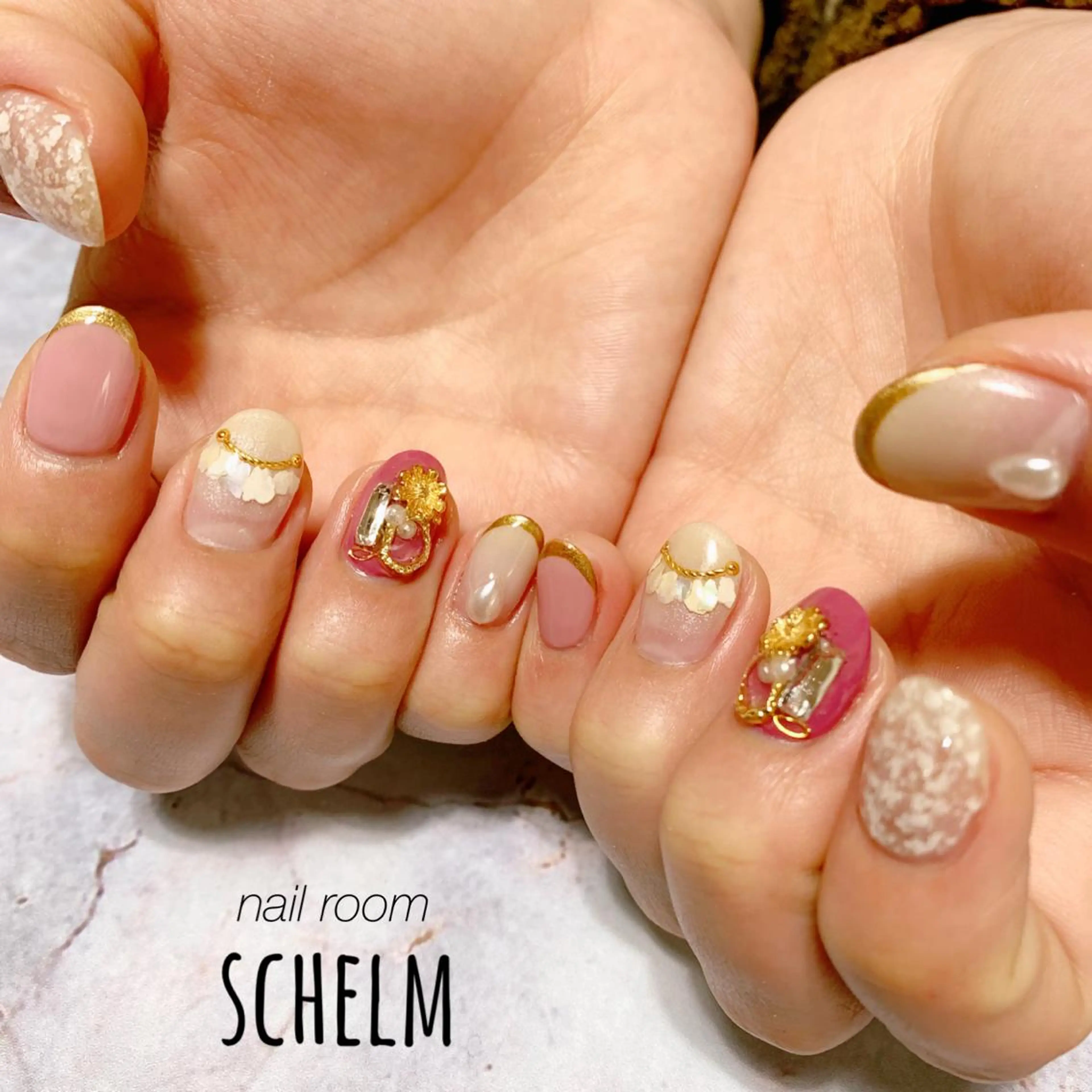 ネイル ハンドネイル nail room シュレムのネイルデザイン