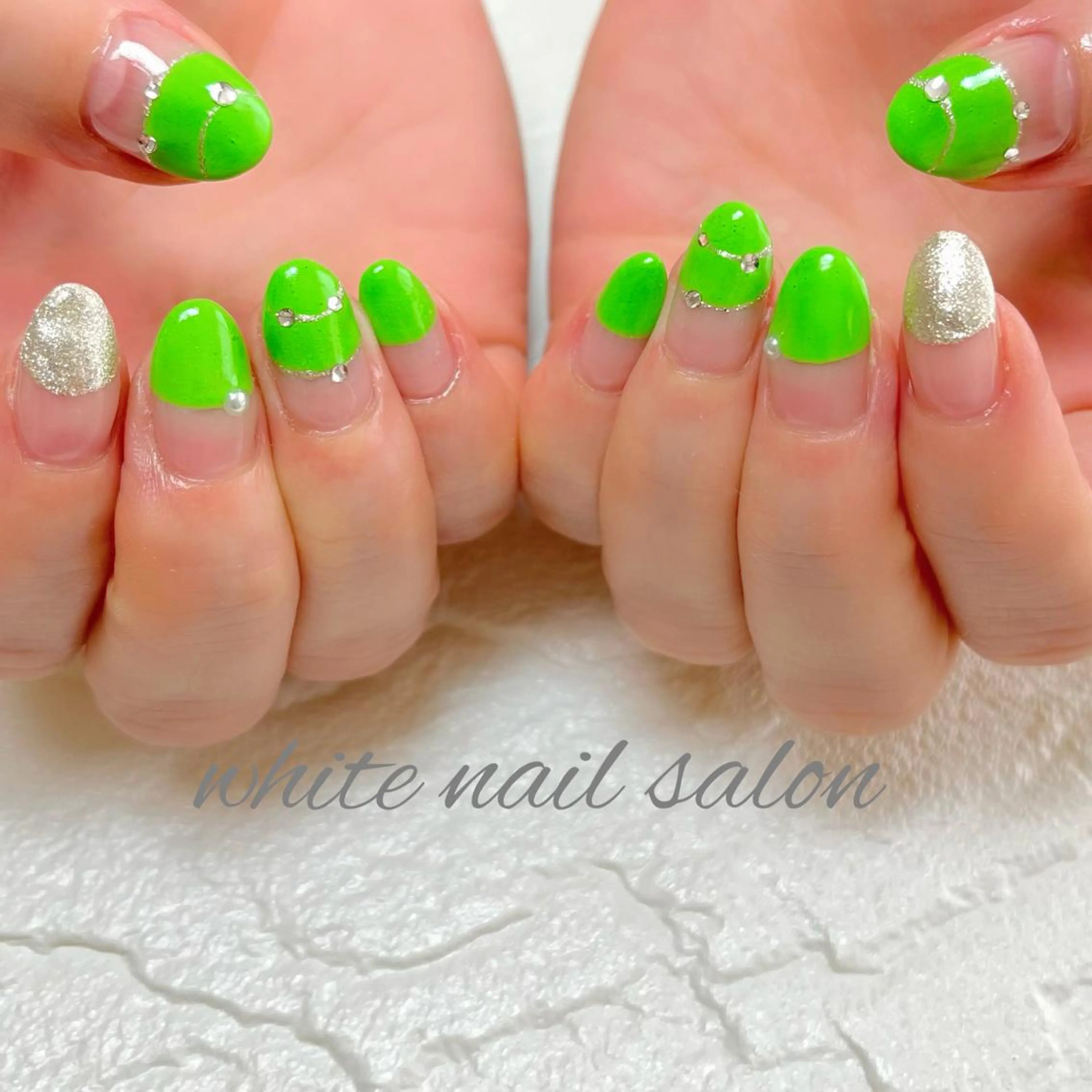ネイル フットネイル ジェルネイル ハードジェル ラメ(グリッター) 持ち込み ハンドネイル white nail salonのネイルデザイン