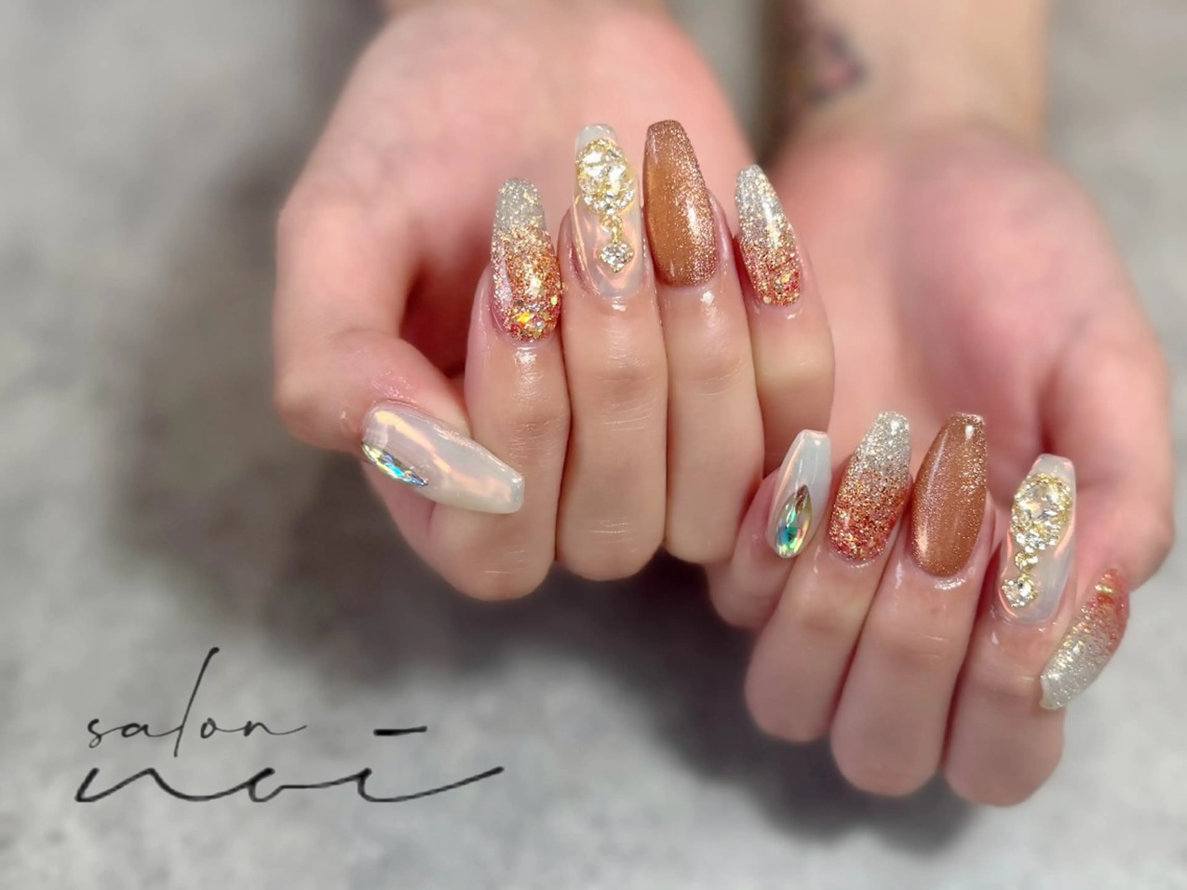 ネイル オレンジ ハンドネイル salon noi所属・salon noiのネイルデザイン