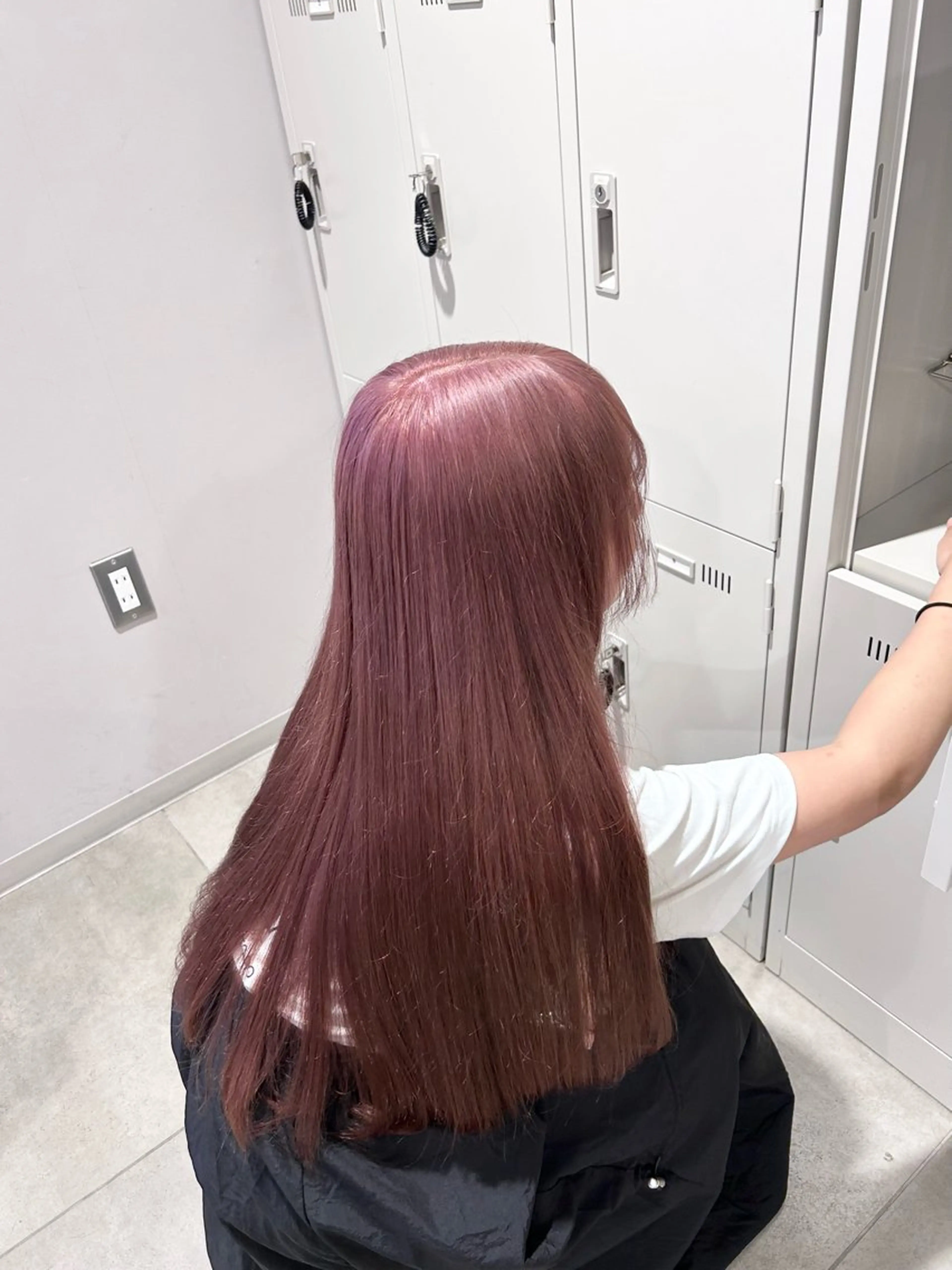 カラー ヘアカラー トリートメント 透明感ベージュ🤎 ナチュラルレイヤーのヘアスタイル