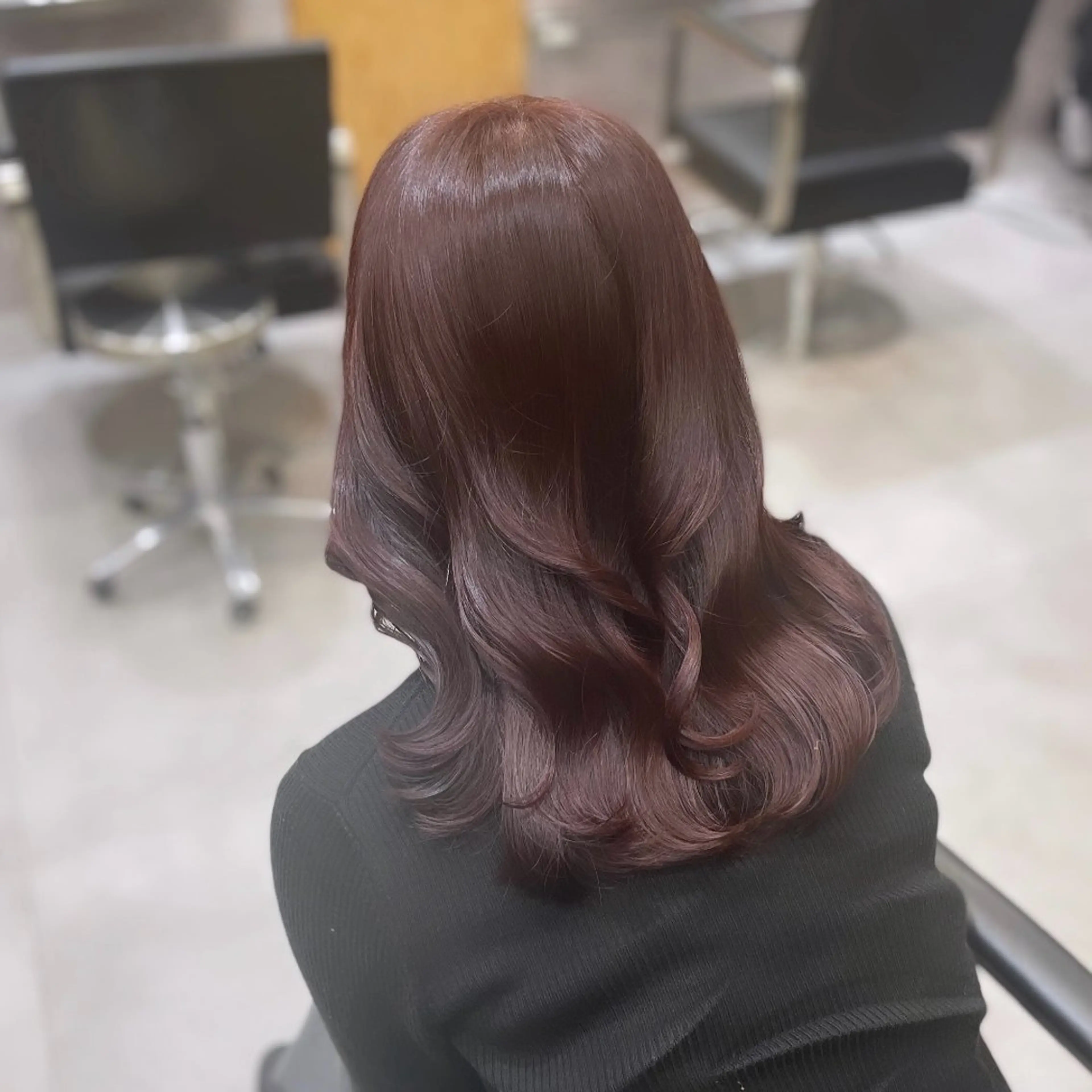 ミディアム カラー レッドカラー 髪質改善 レイヤーカット ヘアカラー Rui/透明感カラー 暖色/レイヤーカットのヘアスタイル