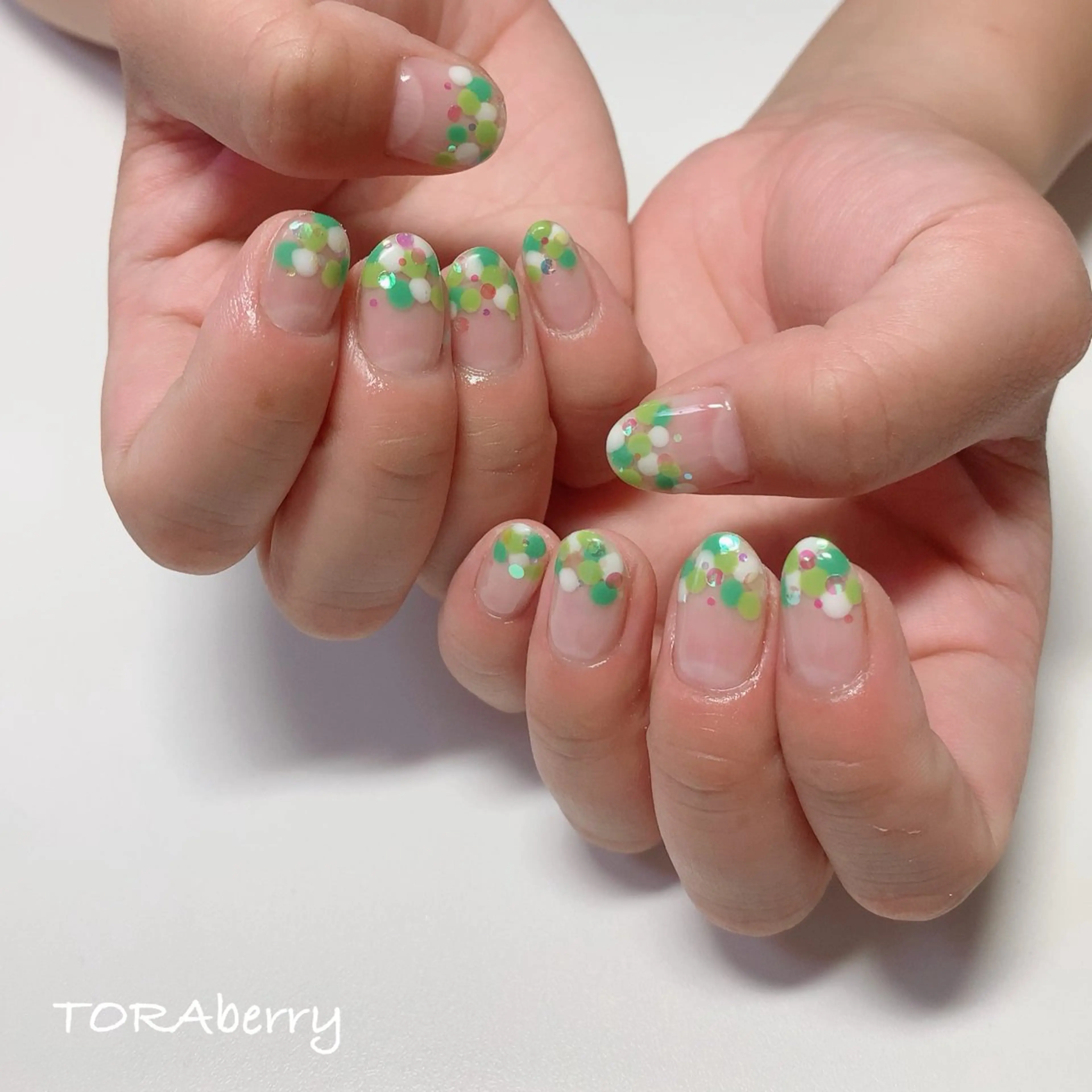 ネイル ハンドネイル ネイリスト なつみのネイルデザイン