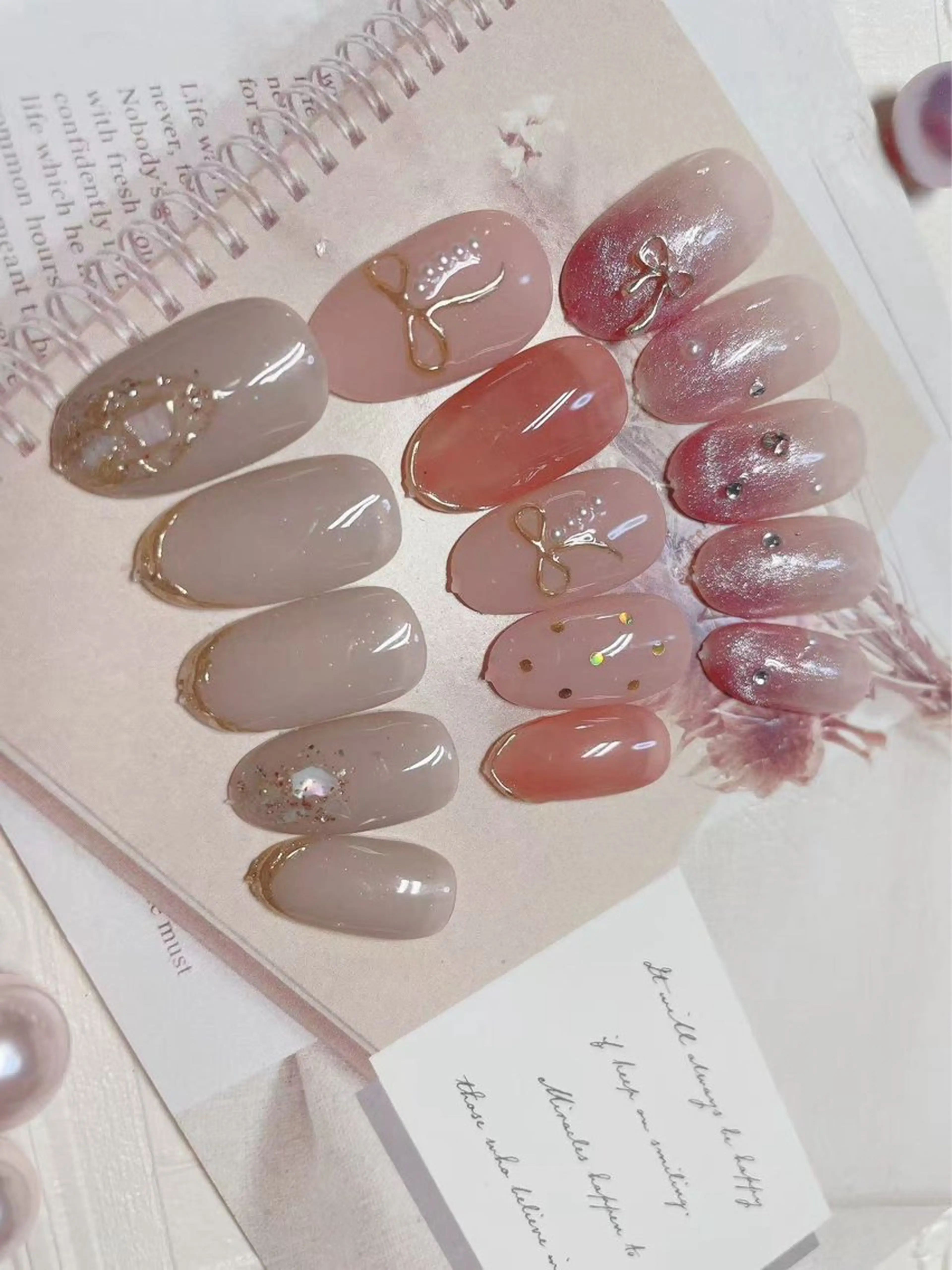 ネイル Azel nail 伊野麗のネイルデザイン