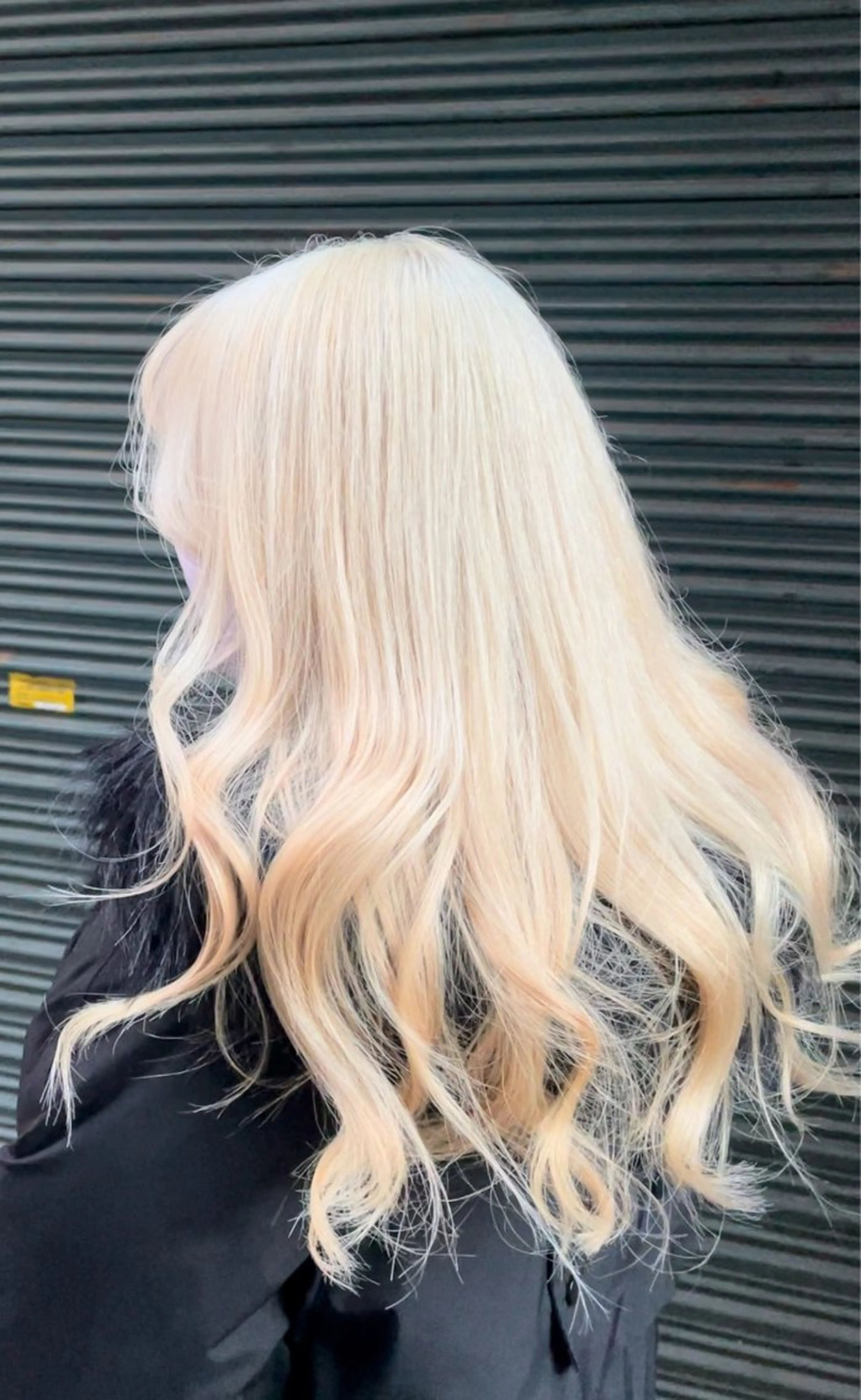 セミロング ヘアカラー 韓国風スタイル 北田陸斗のヘアスタイル