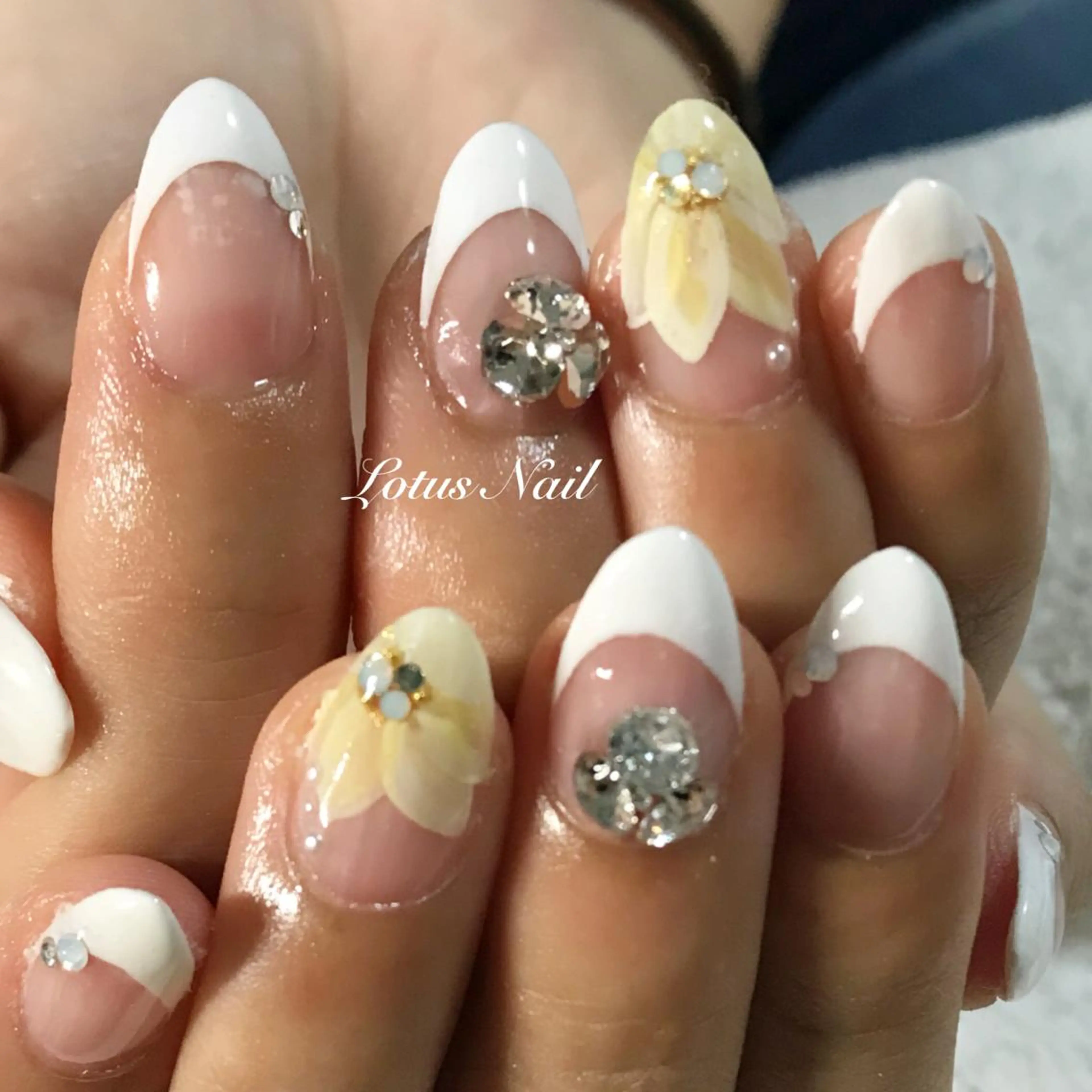 ネイル Lotus Nailのネイルデザイン