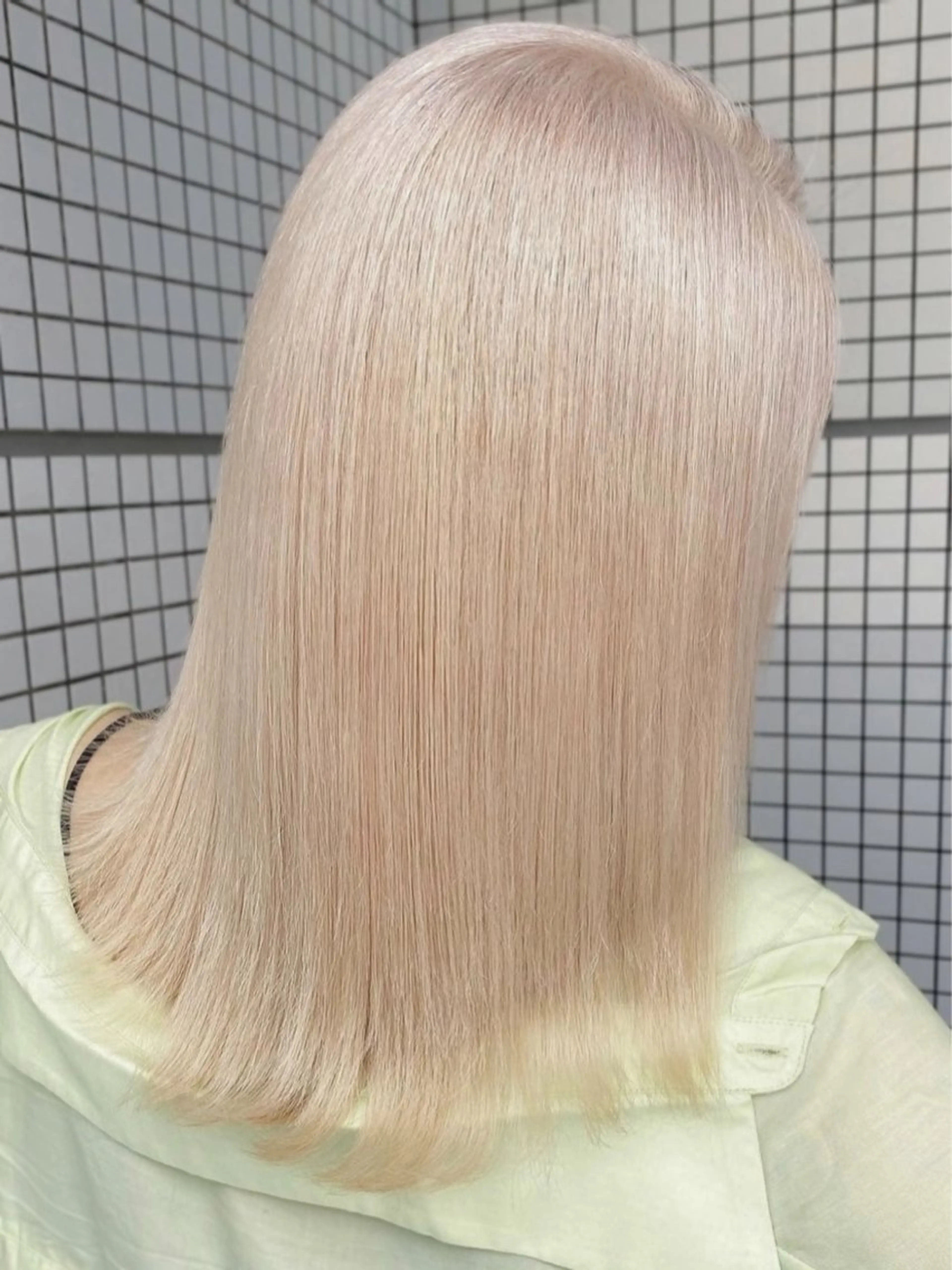 セミロング シールエクステ エクステ ヘアサロンelyts 表参道店のヘアスタイル