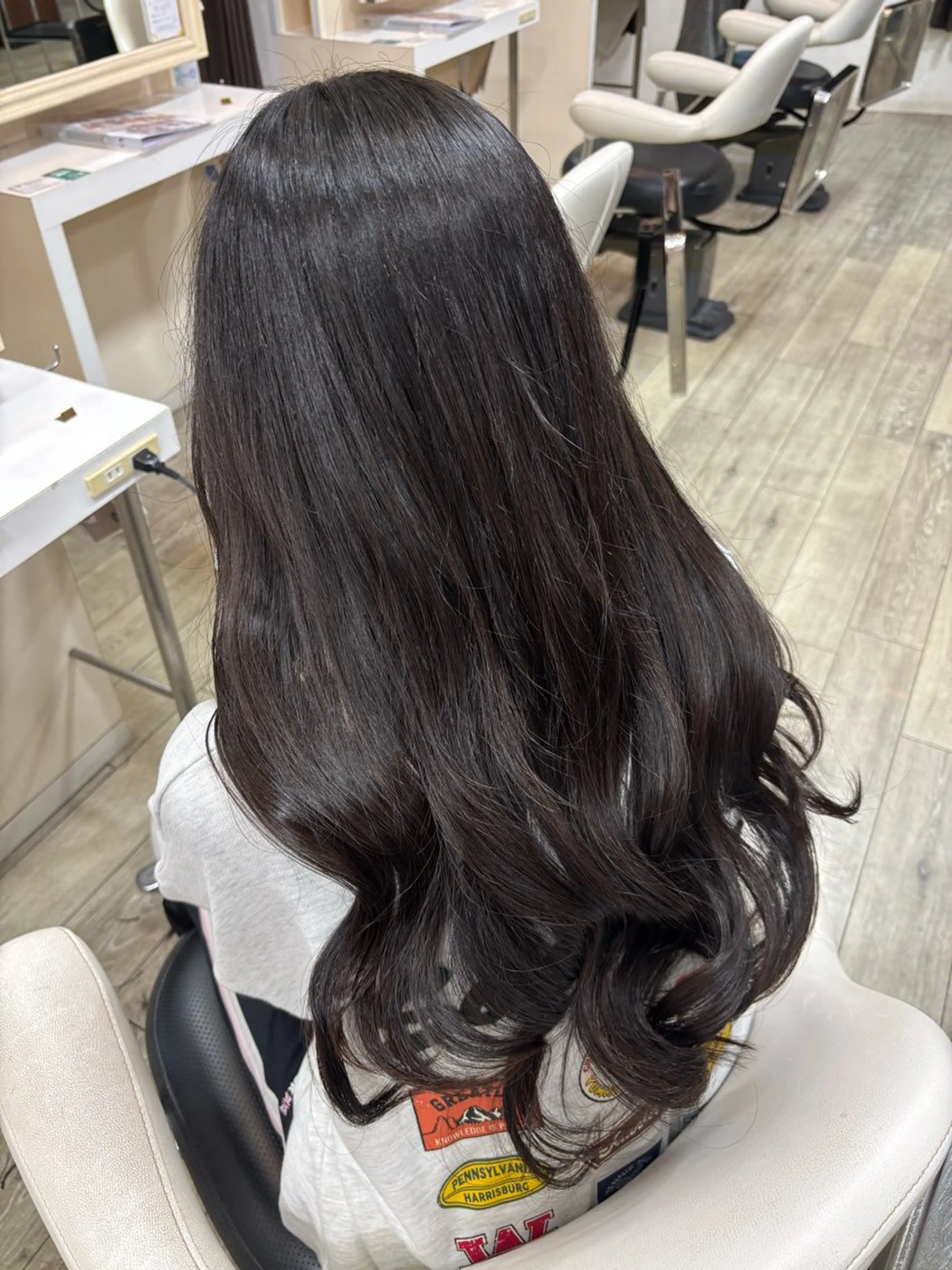 ロング カット さとう さくらのヘアスタイル