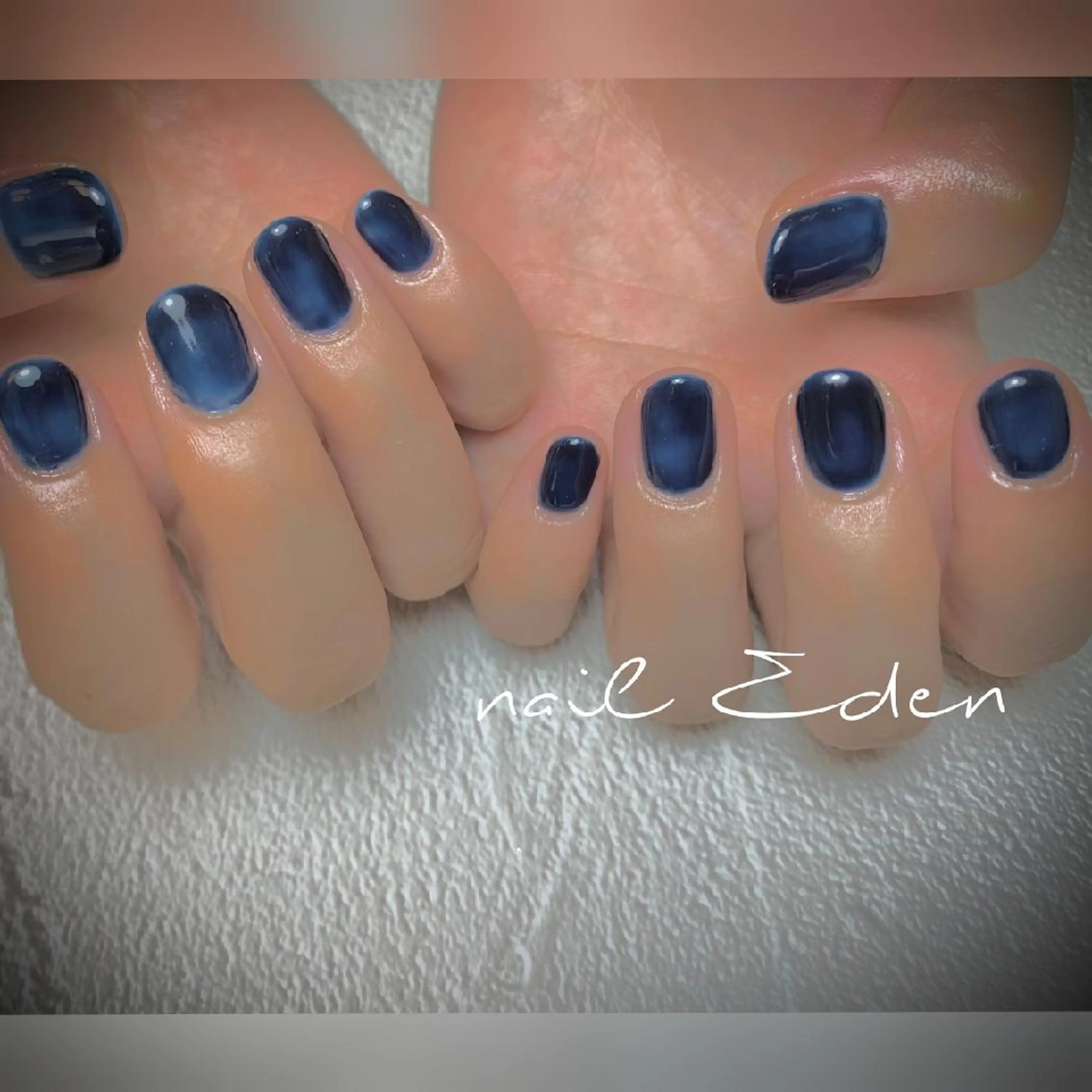 ネイル クリアネイル ネイビー Eden ♾️のネイルデザイン