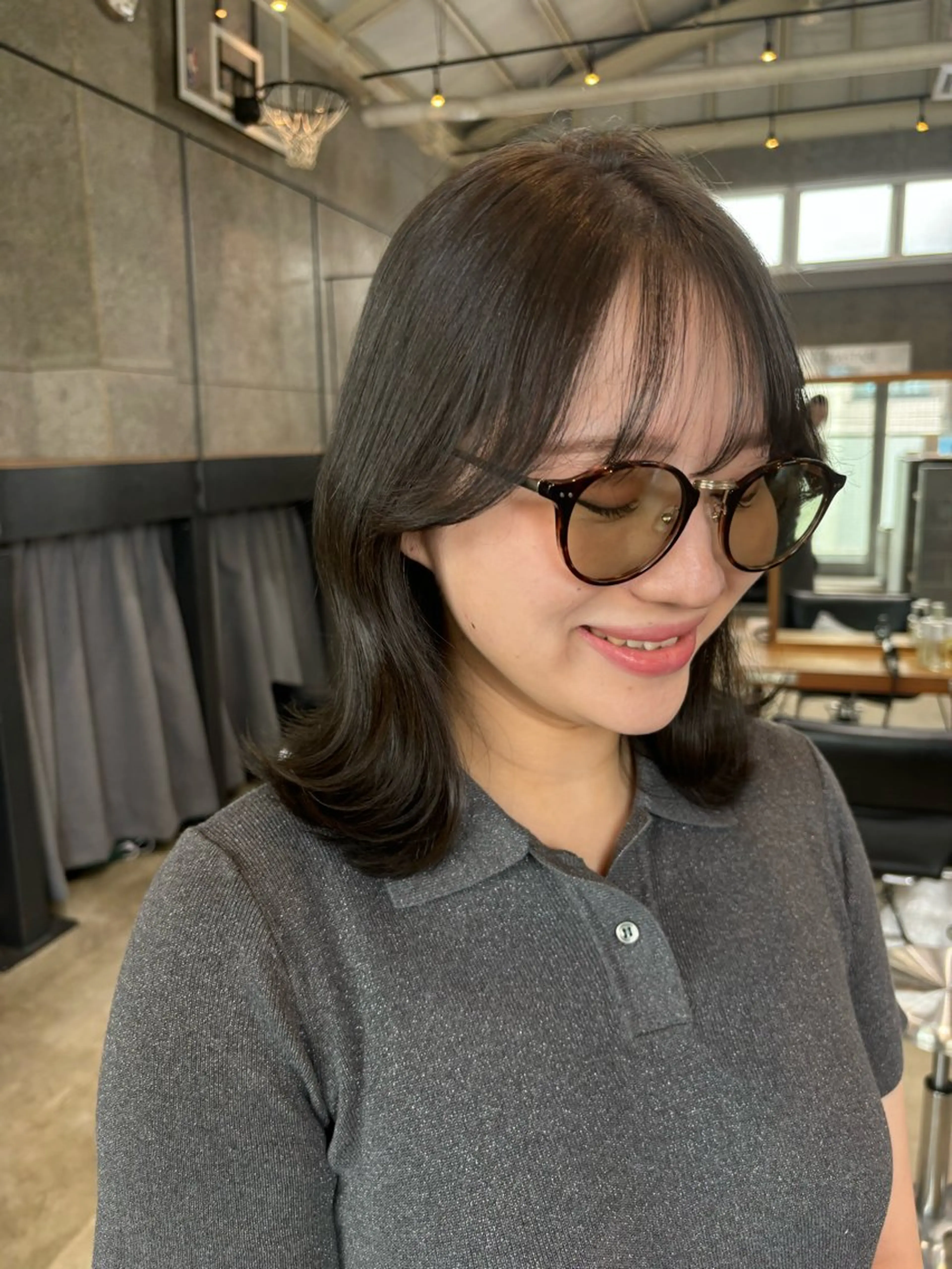 ミディアム カラー パーマ ヘアアレンジ カット ヘアカラー トリートメント ヘッドスパ ヘアセット 押切 響　のヘアスタイル