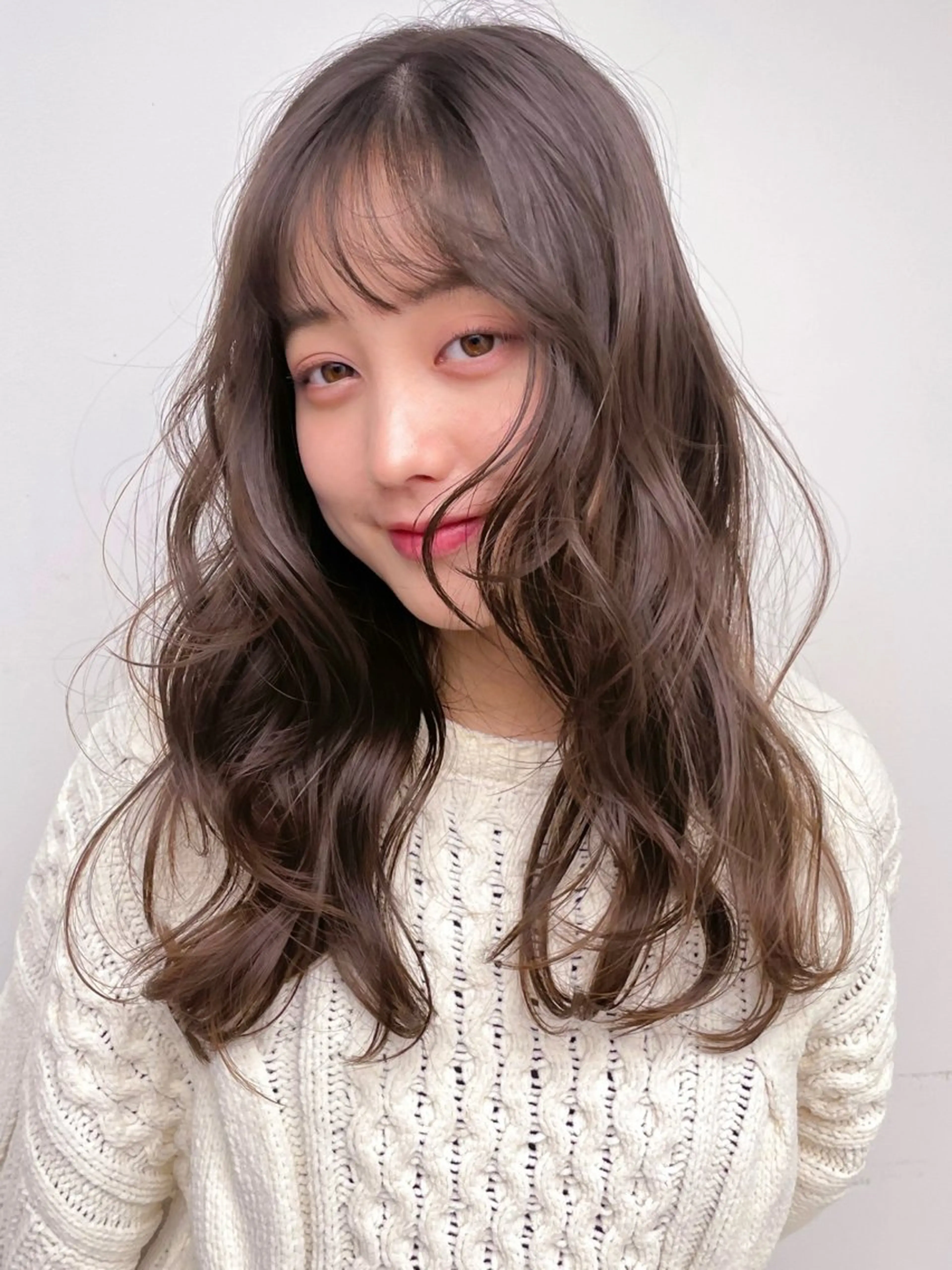 ミディアム ヘアカラー トリートメント 似合わせ/ベージュ /レイヤー/りほ🤍のヘアスタイル