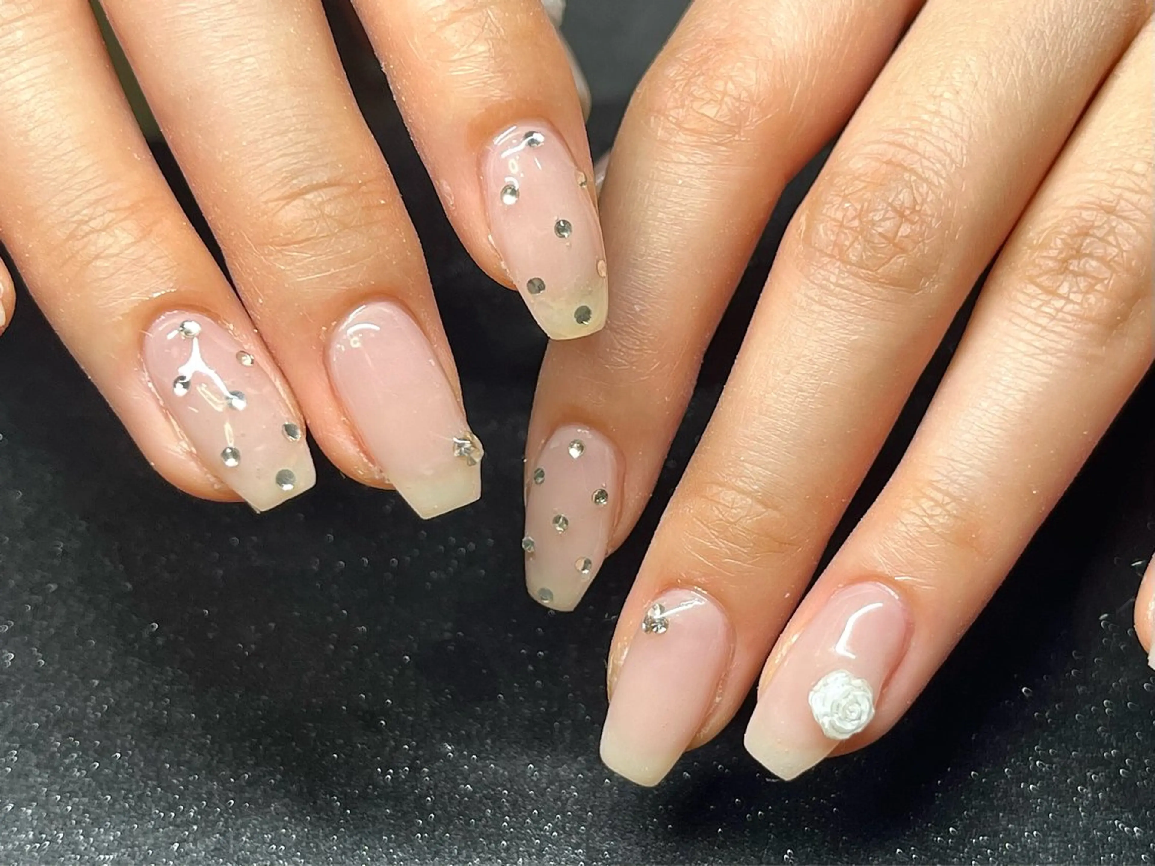 ネイル 持ち込み Chika .のネイルデザイン