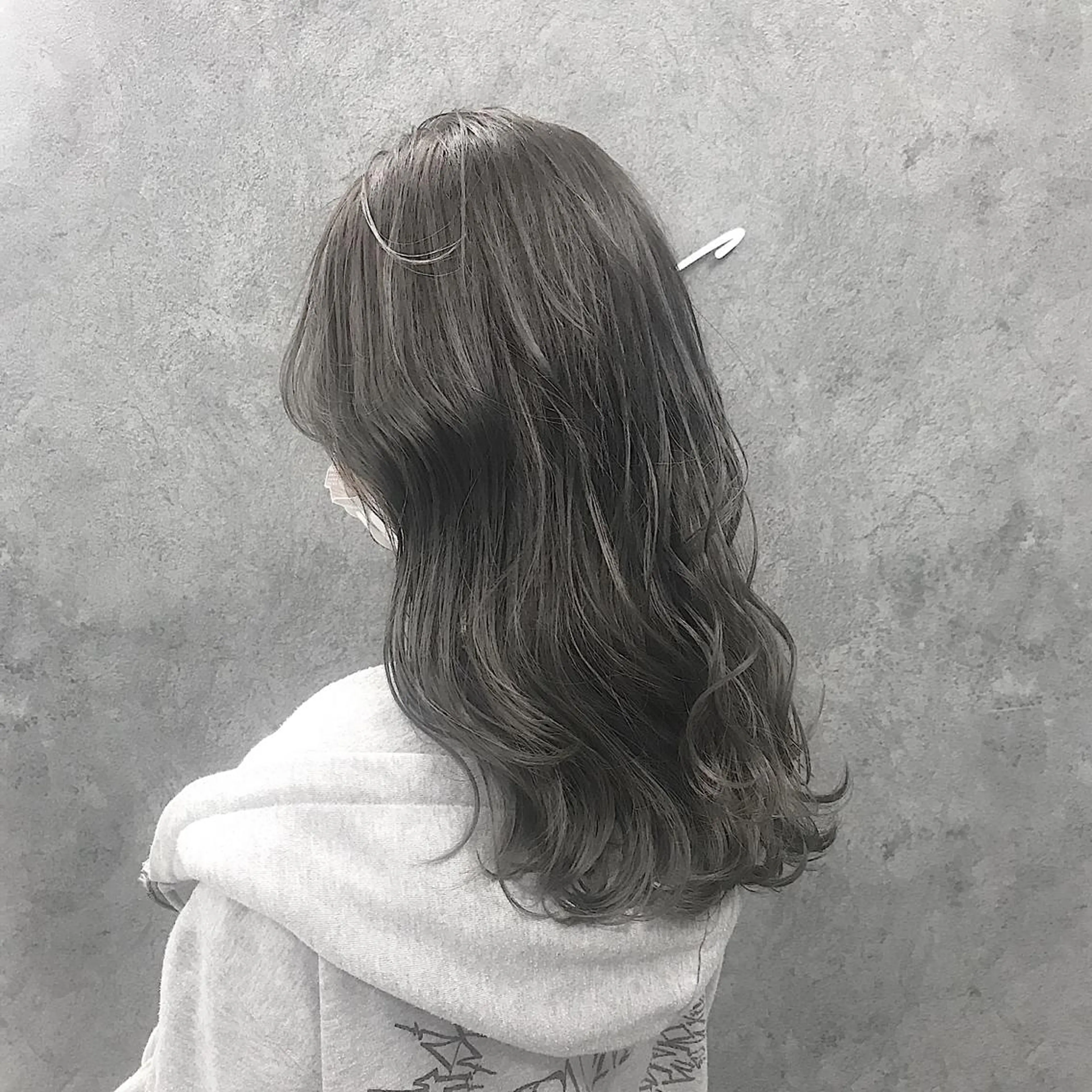 セミロング アッシュ カット ヘアカラー トリートメント 所渉/韓国レイヤー /ウルフカットのヘアスタイル