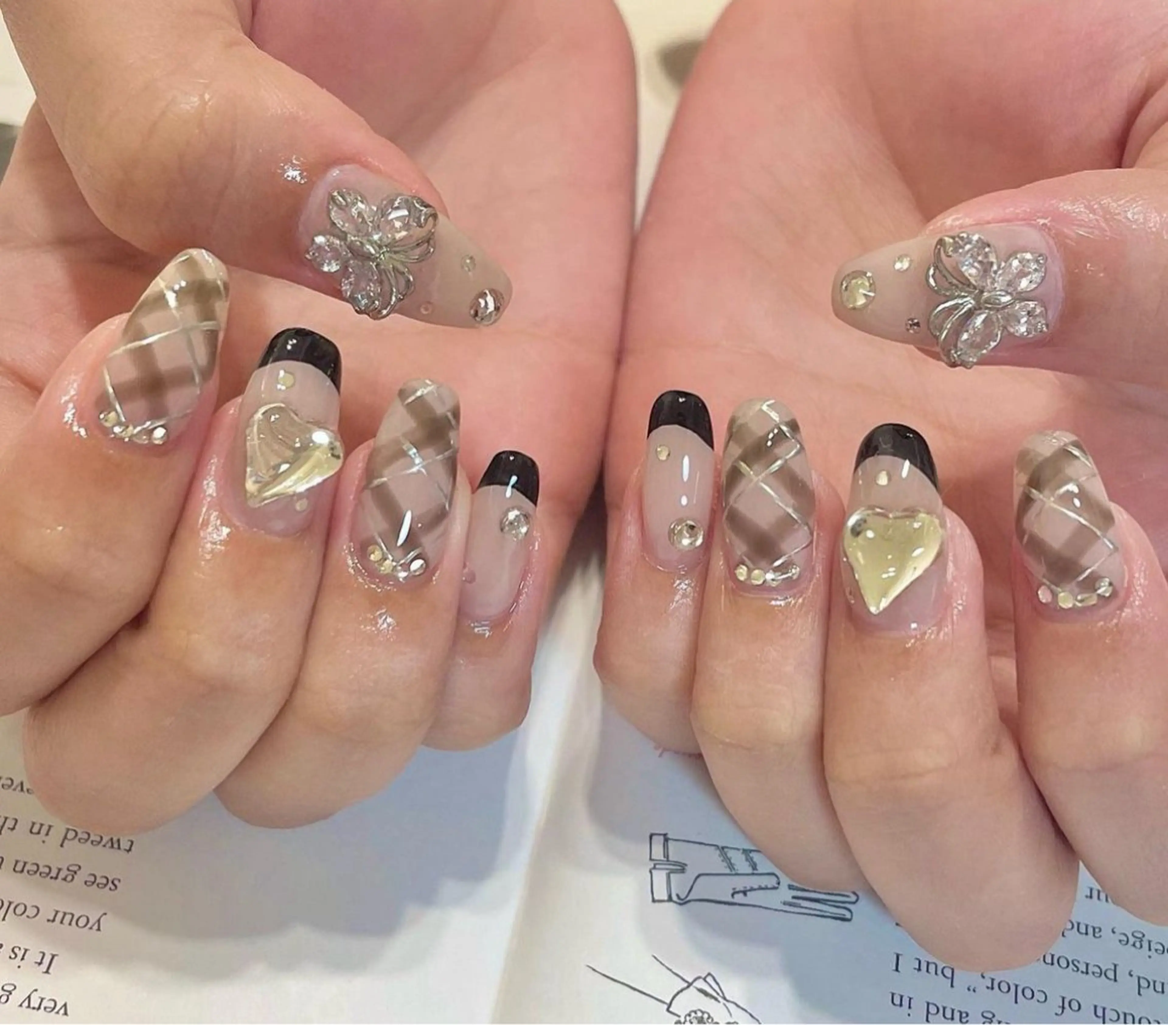 ネイル ハンドネイル ハンドケア ミルフィーユ /Tomoeのネイルデザイン