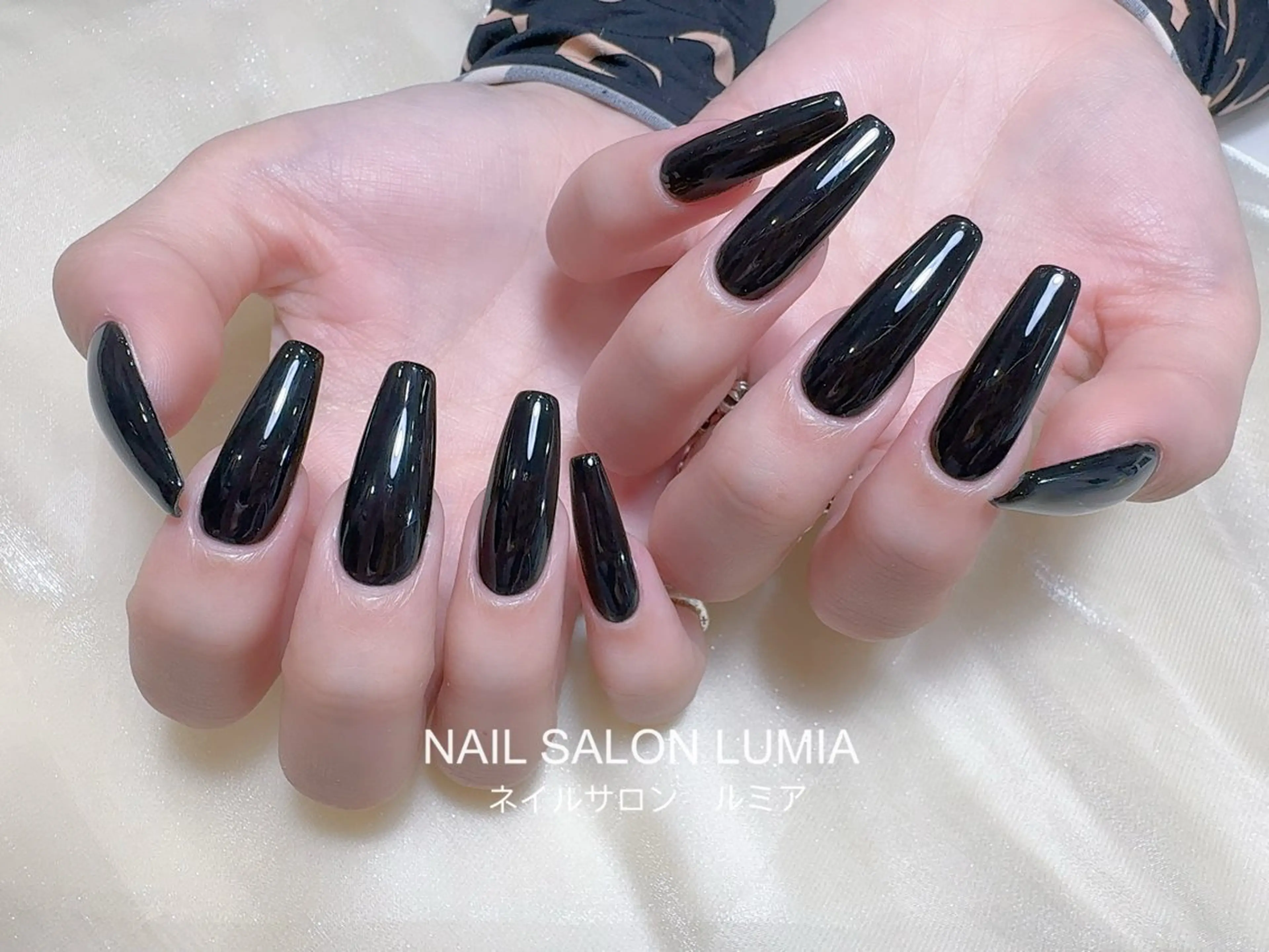 ネイル ハンドネイル ネイルサロン ルミア Lumia 店長のネイルデザイン